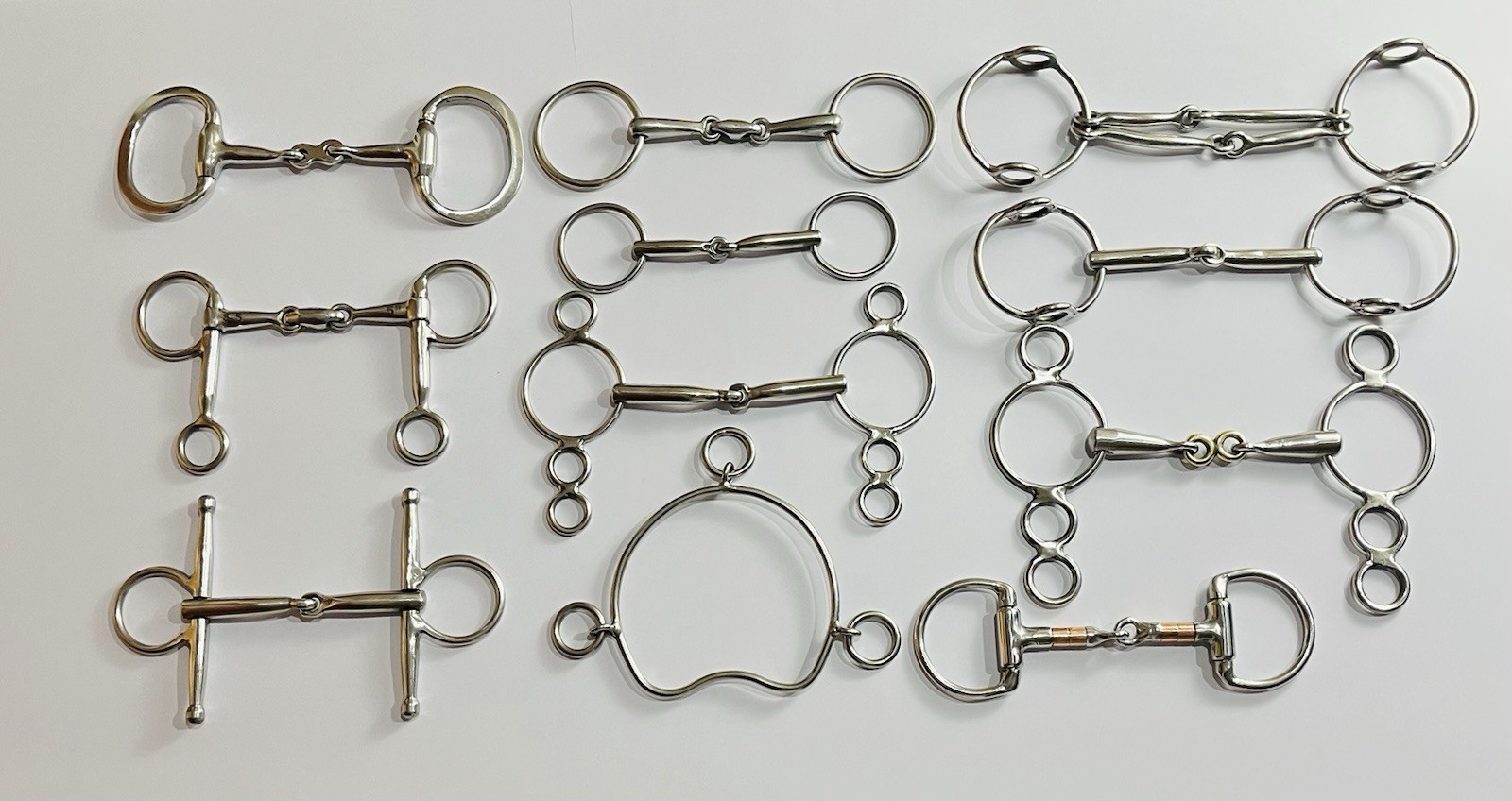 Dee ring single joint oval link snaffle bit with copper roller | Stainless Steel