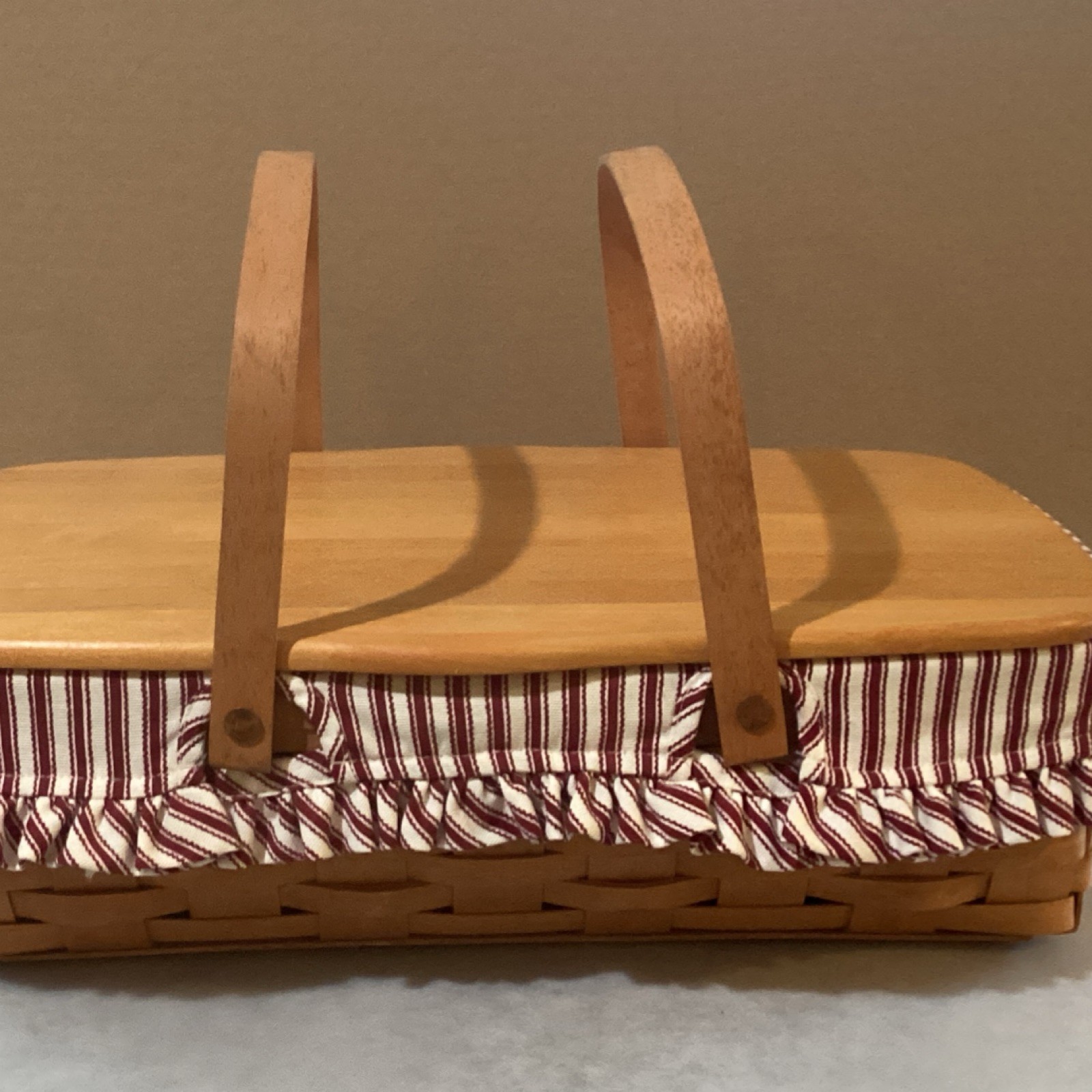 Longaberger Rectangular Wood Basket with Lid, Striped Liner, 18x10x10 in