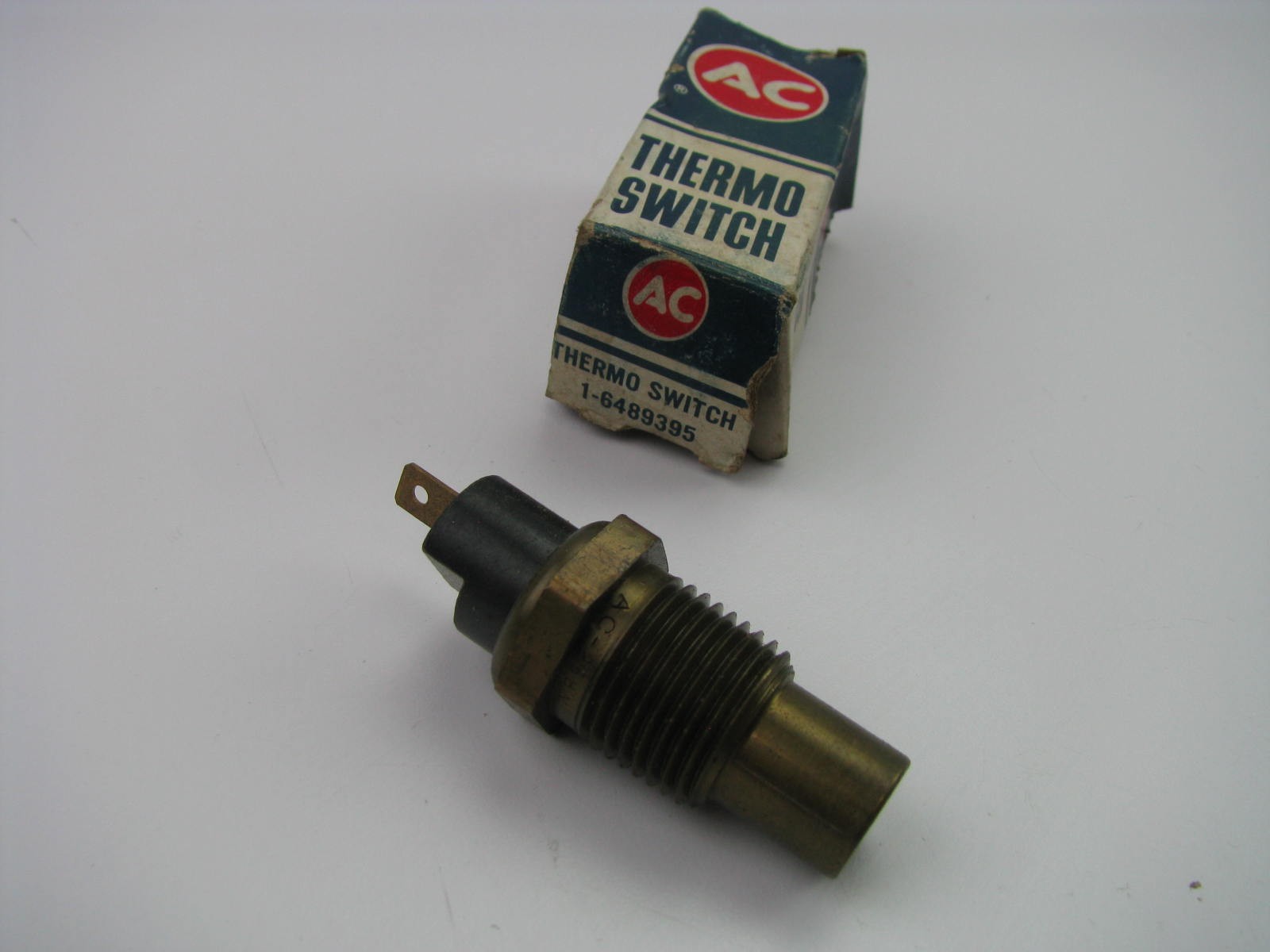 Acdelco 6489395 Engine Coolant Temperature Sensor Switch