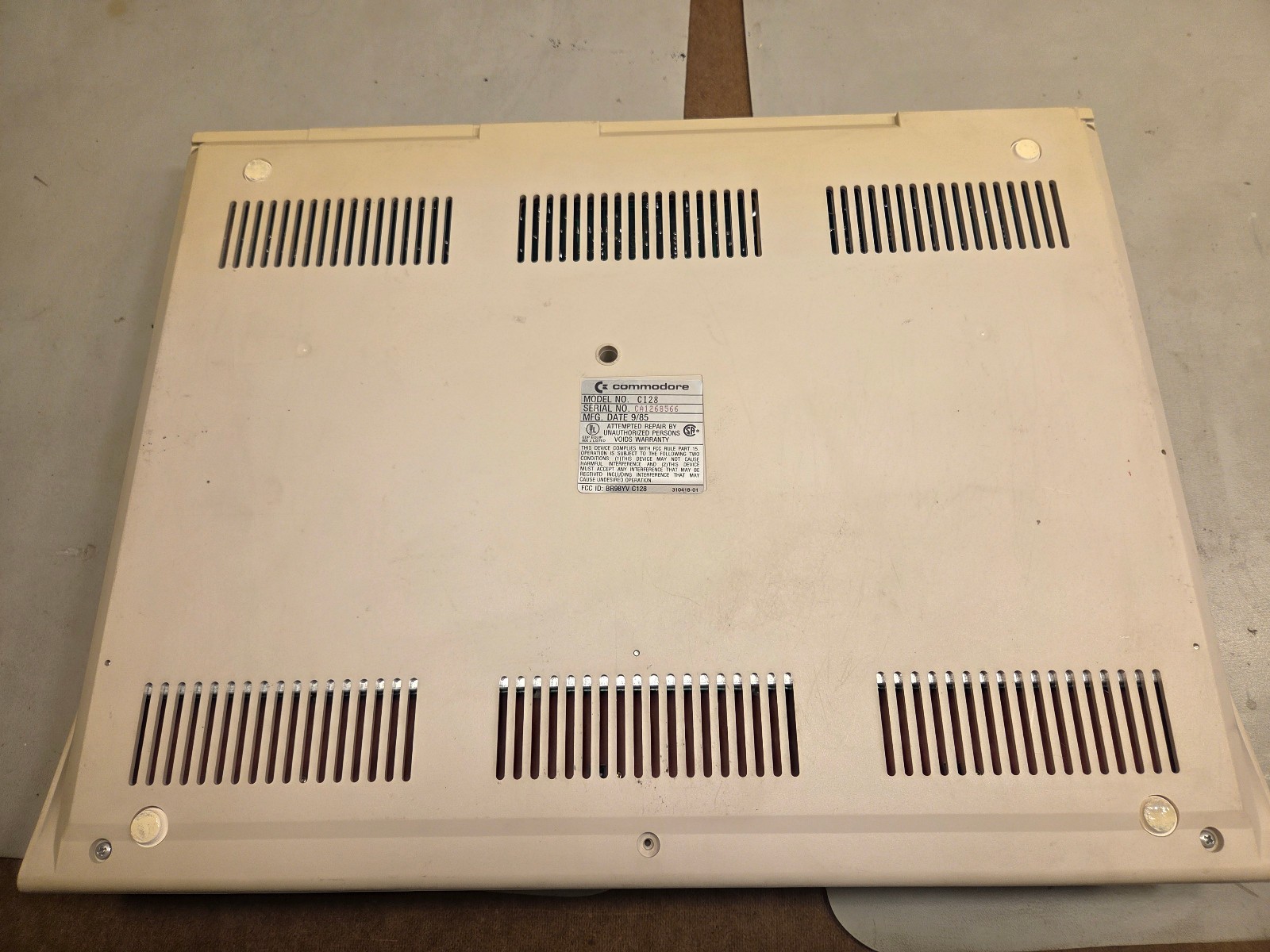 Commodore 128 C128 Computer with Power Supply - FREE SHIPPING