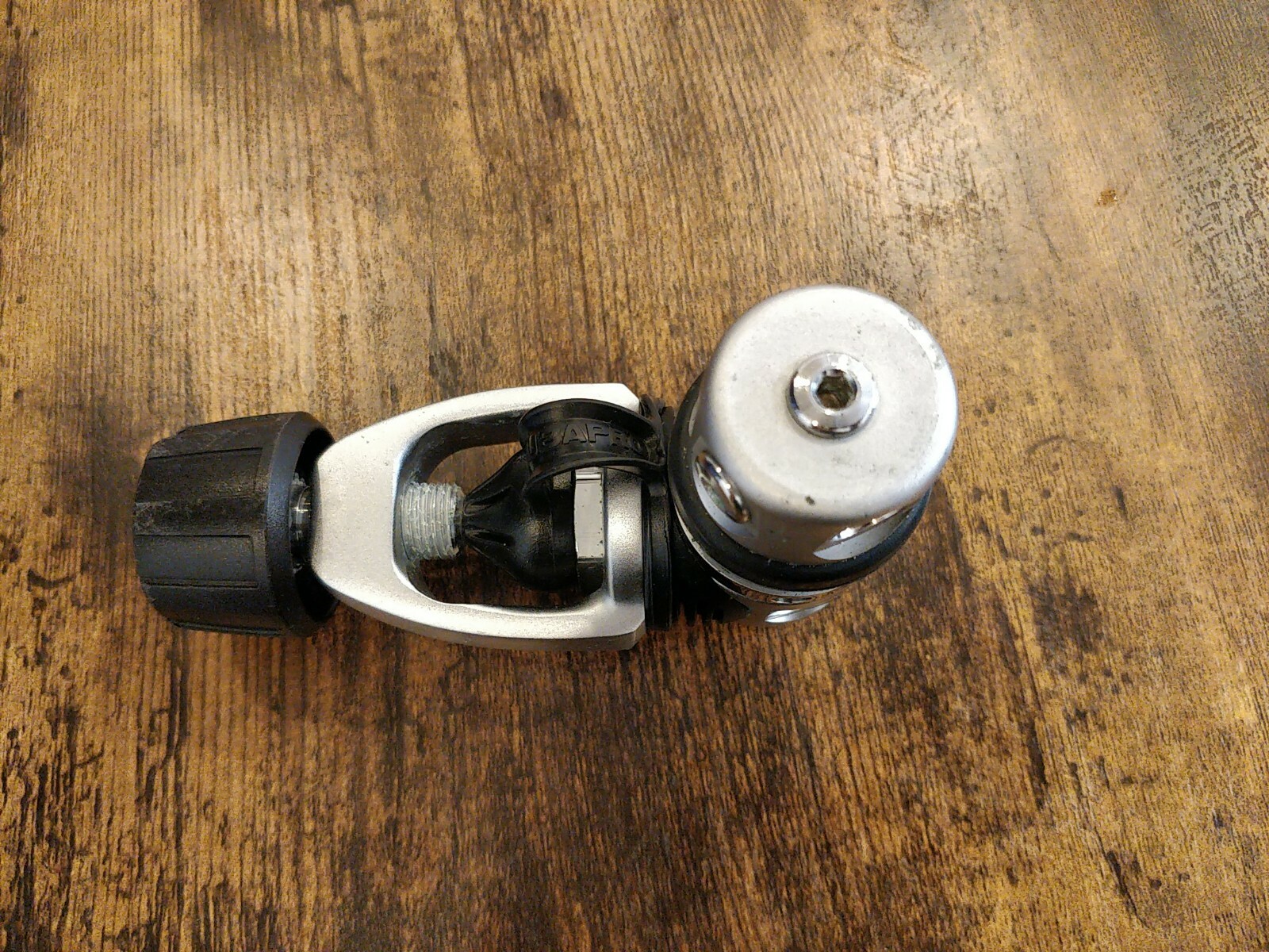 ScubaPro MK15 MK 15 scuba pro diving regulator