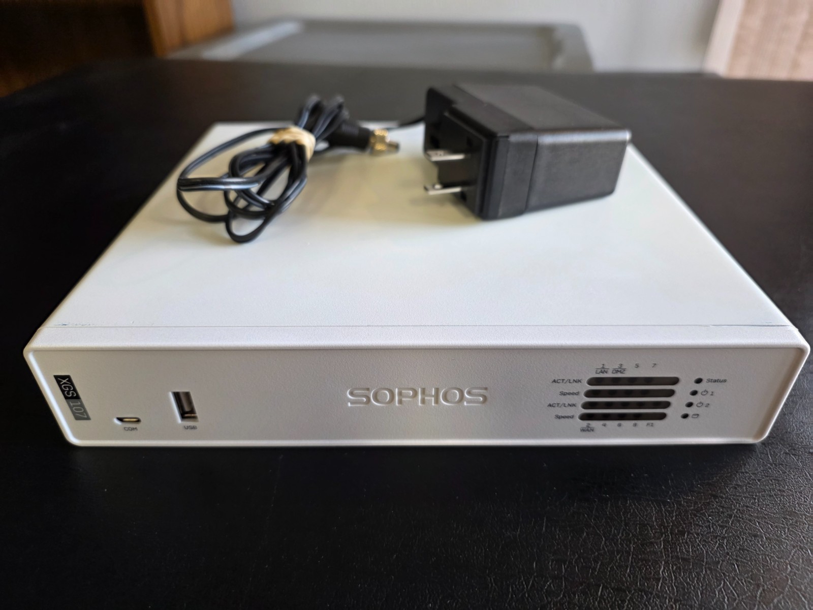 Sophos XGS 107 Network Security Firewall with PSU
