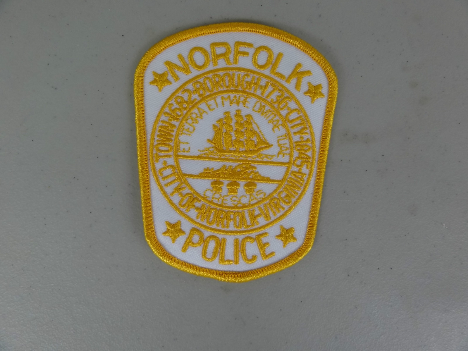 PATCH NORFOLK VIRGINIA POLICE TOWN 1682 BOROUGH 1736 CITY 1845 SEW ON VINTAGE