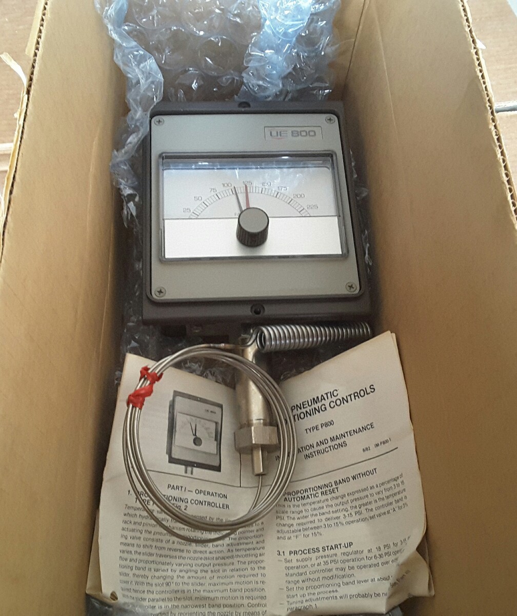 United Electric  6AS TYPE P800, 0-250F  PNEUMATIC PROPORTIONING  CONTROLS
