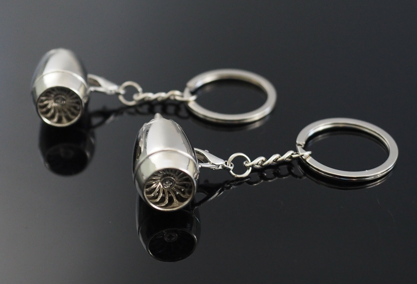 2x PCS - Hanging Pendant Car Keychain Key Ring Jet Airplane Plane Turbine Engine
