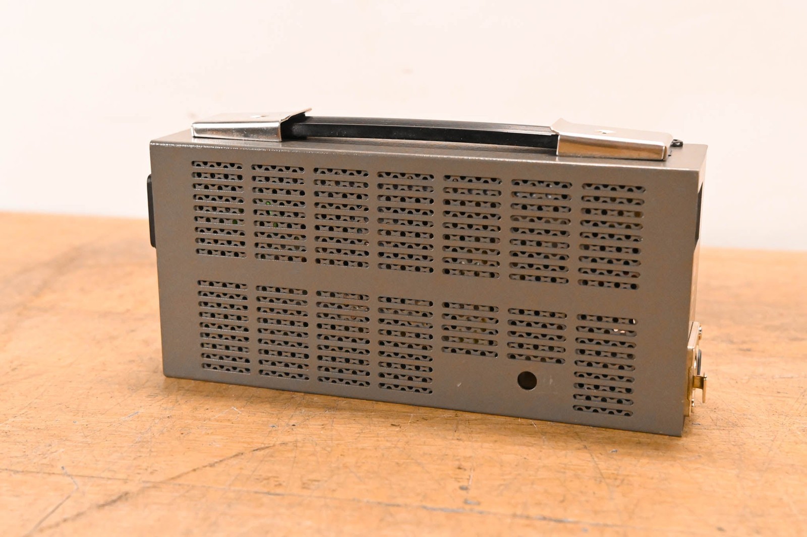 IDX System Technology IA-60a Single-Channel DC Power Supply CG01QD1