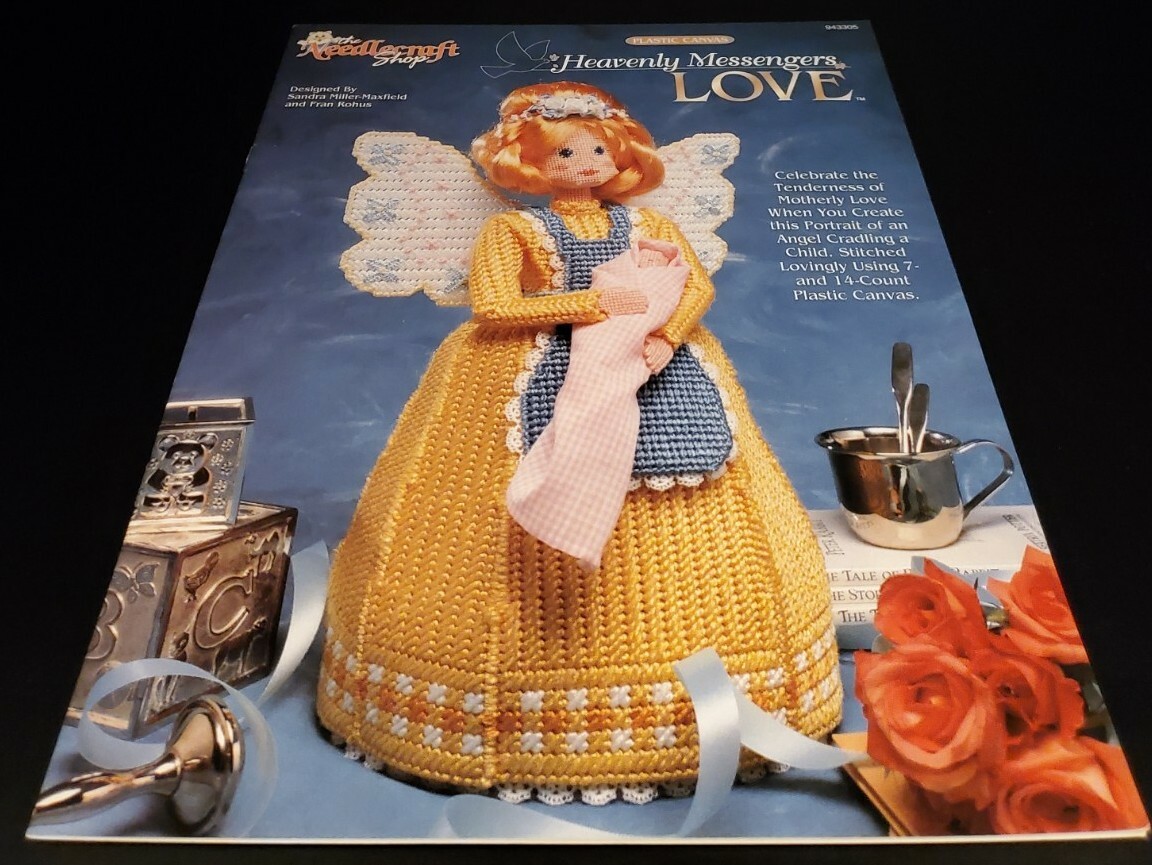 DE7 THE NEEDLECRAFT SHOP 1994, HEAVENLY MESSENGERS LOVE - PLASTIC CANVAS DESIGN
