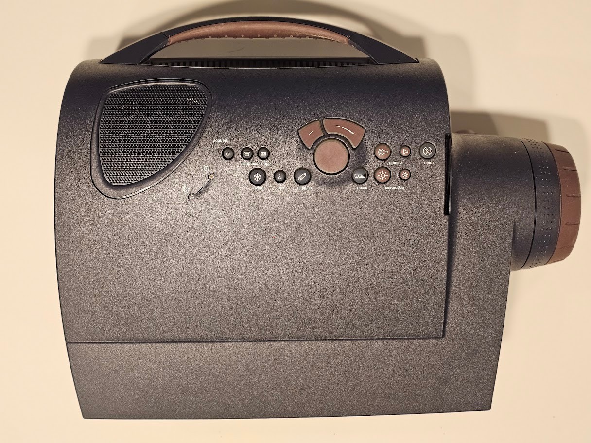 InFocus LitePro 720 Projector - Works Great!