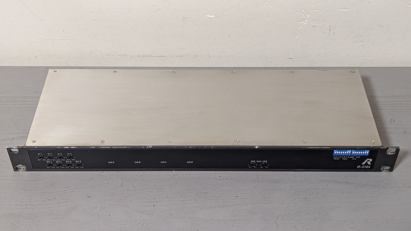 Riedel IF-2104 2/4 Wire Interface