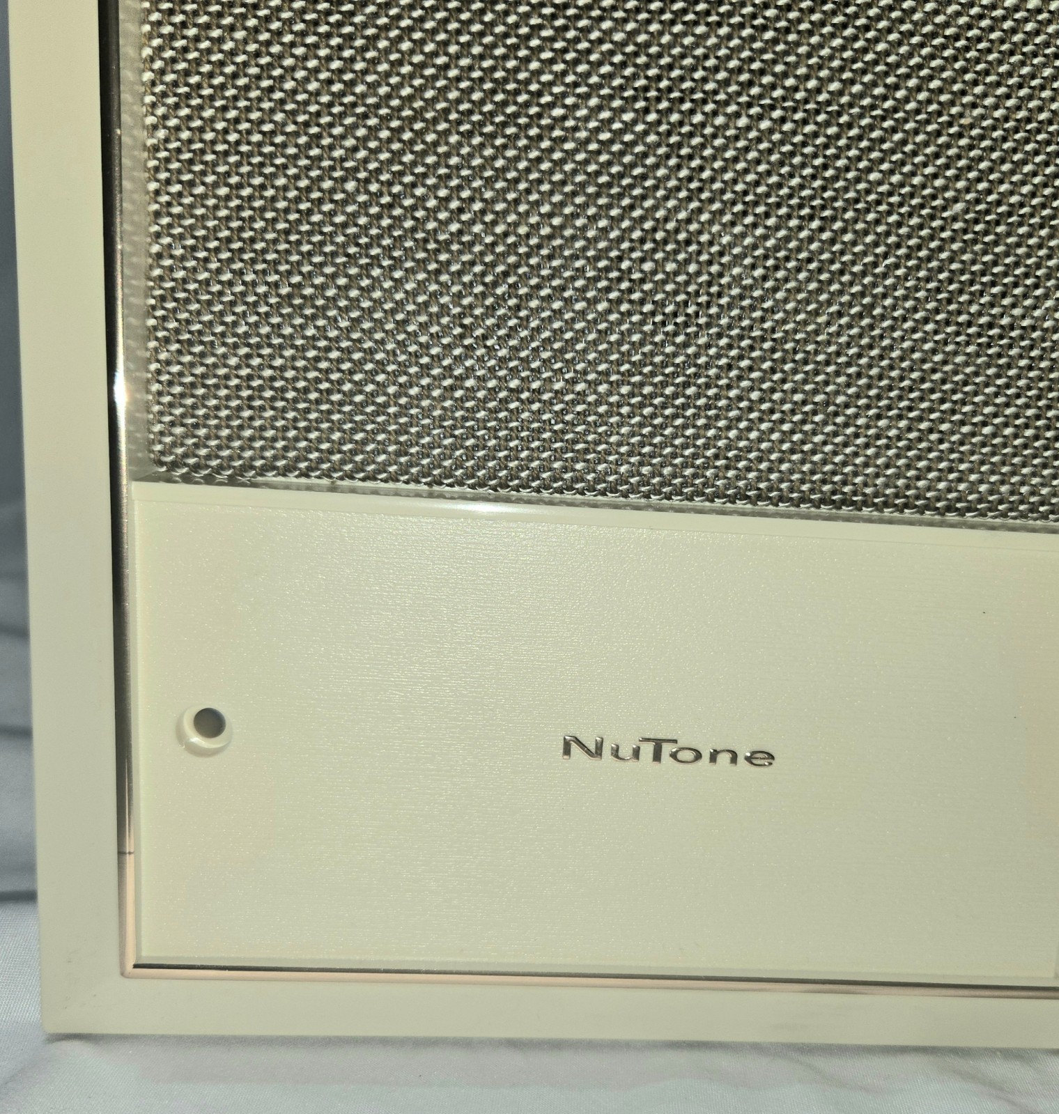 New in Box Nutone 2553-B Remote Control & Speaker for 2411-A Intercom Beige