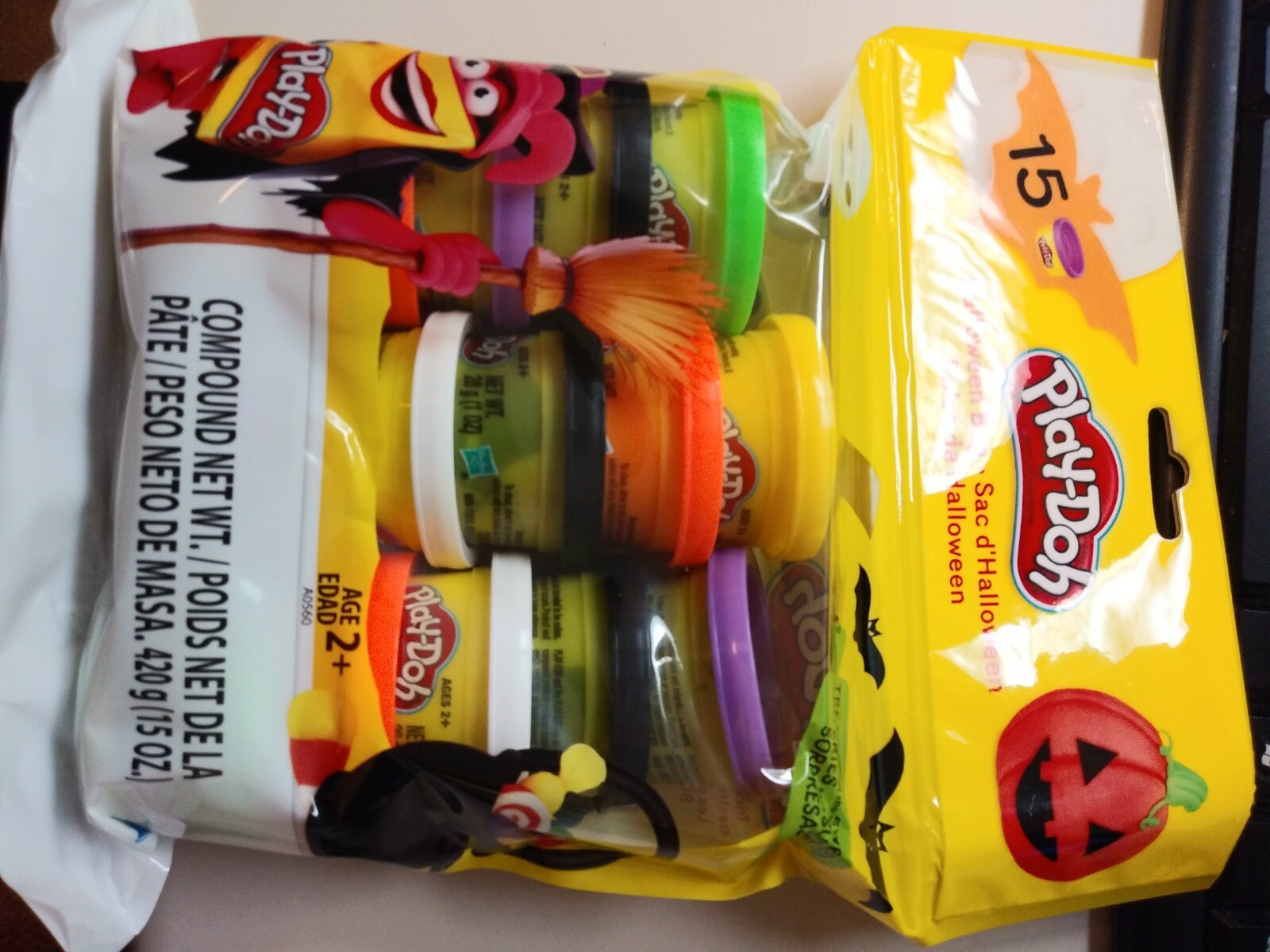 PLAY-DOH Halloween Bag 15 Cans