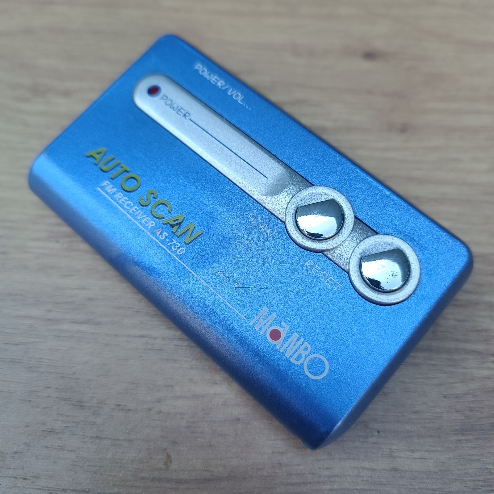 Mini radio receiver from the late 90s.