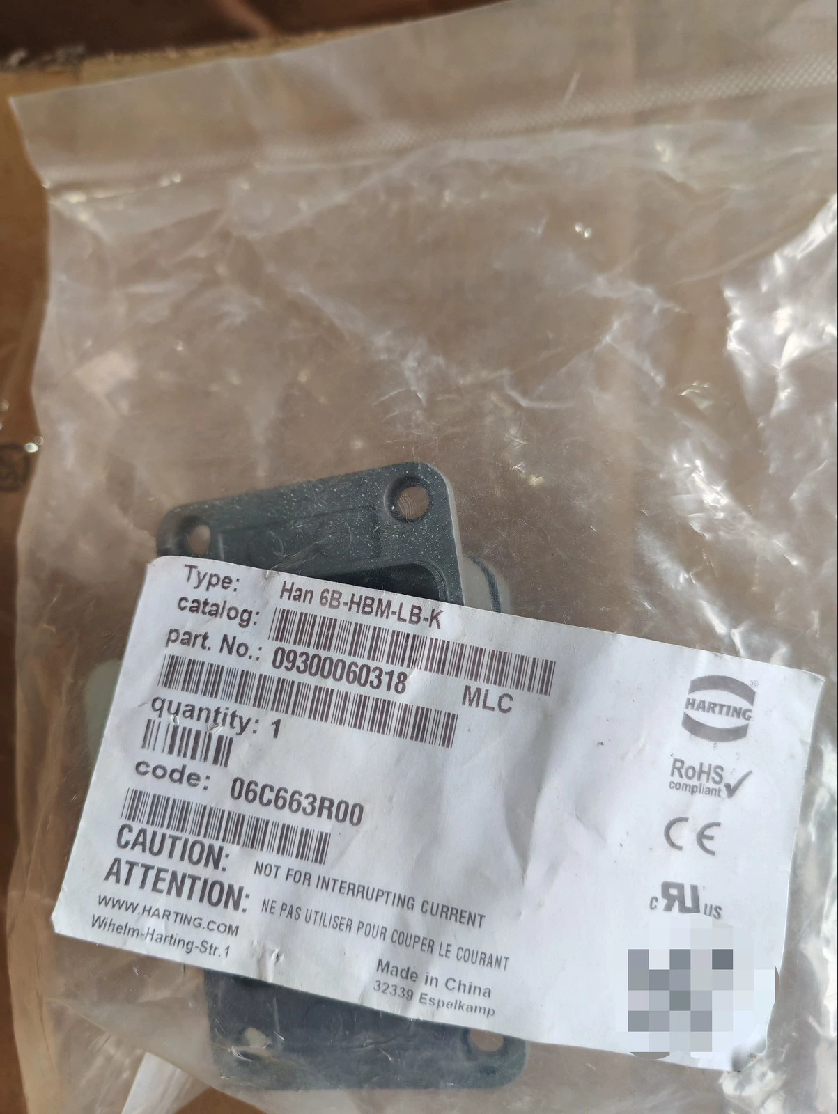 1pcs HARTING 09300060318 Mounting Base