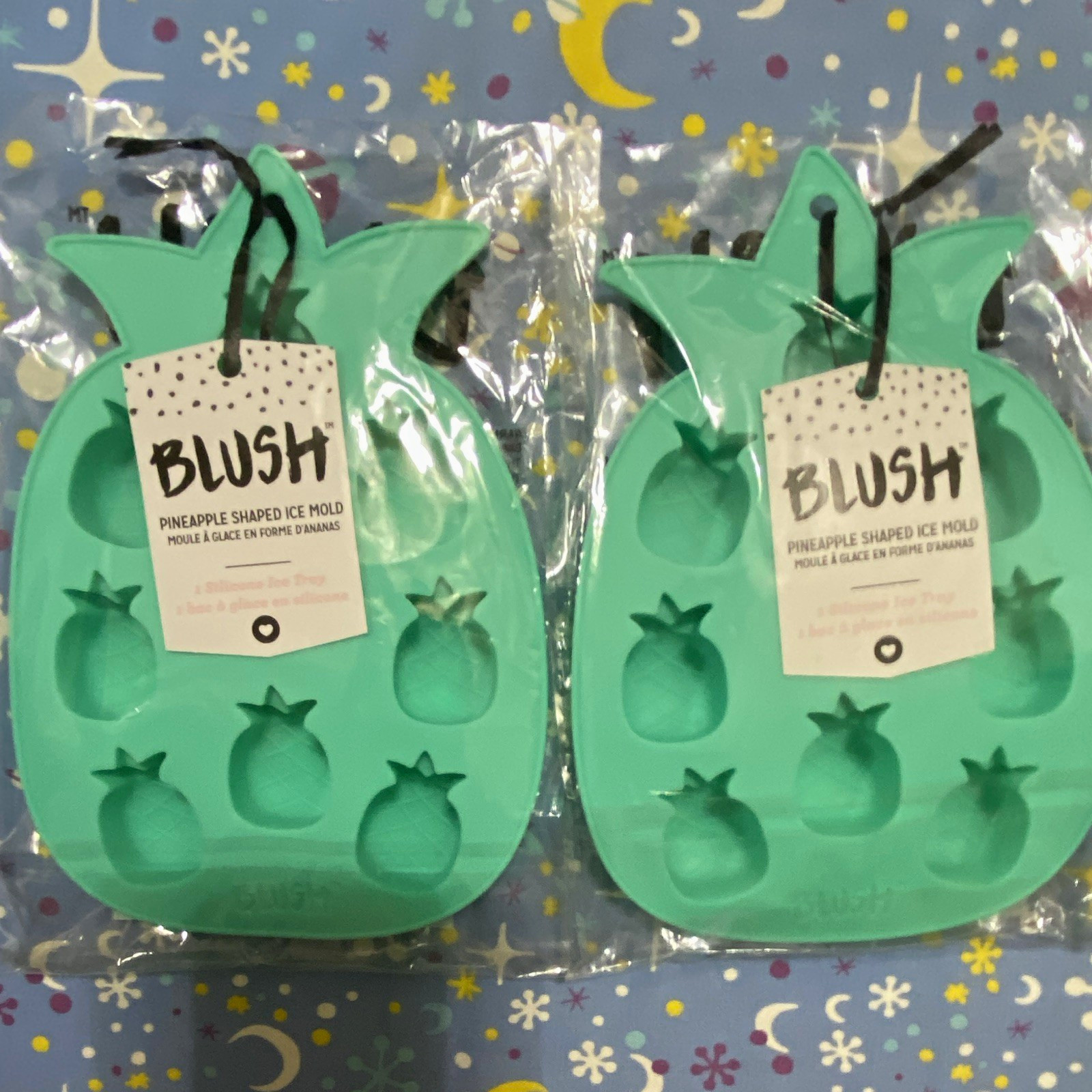 BLUSH Reusable Silicone Pineapple Ice Cube Mold Tray, Green, 8-Hole 2 Pack