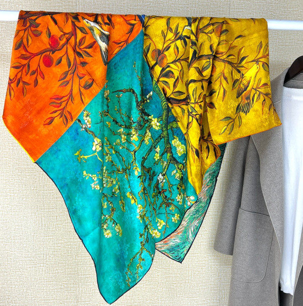 Pure19 Momme Silk Scarf Shawl Hualuo branch Print Square Bandana106X106cm new
