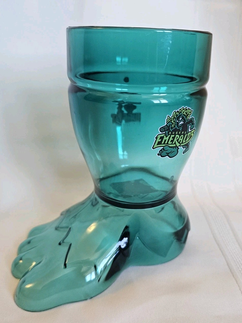 Eugene Emeralds Souvenir Bigfoot Sasquatch Plastic Drink Cup Mug