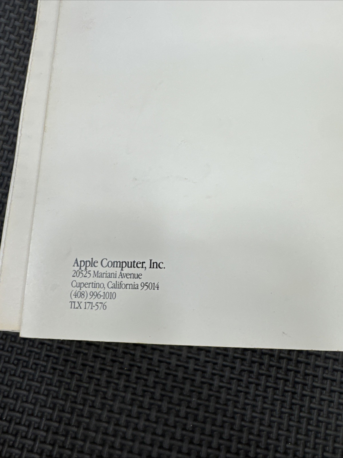 Apple Macintosh Se Owners Manual (Front Cover Damage Read)