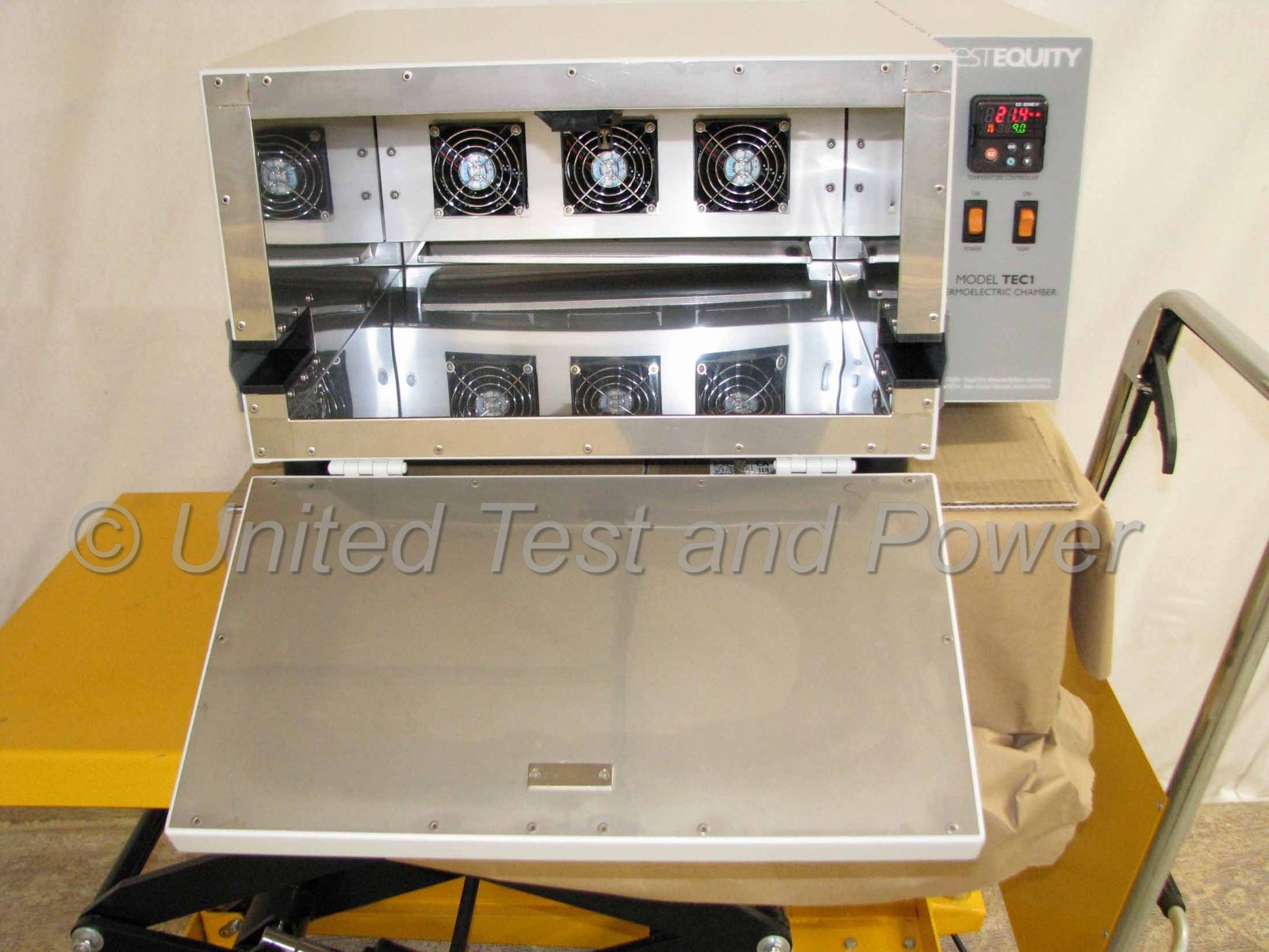 TestEquity TE-TEC1 Benchtop Thermoelectric Temperature/ Environmental Chamber