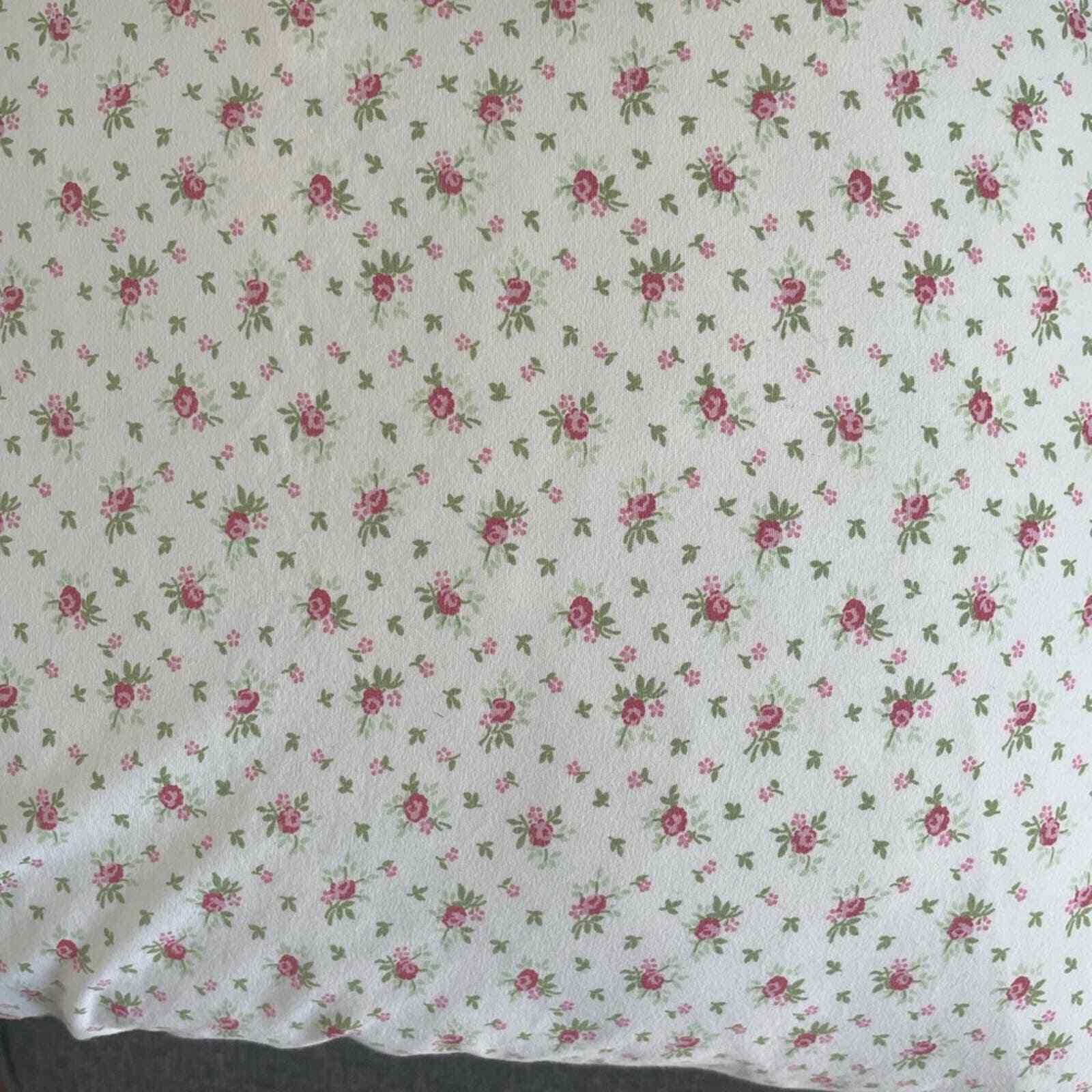 Vintage flowered ruffled pillowcase