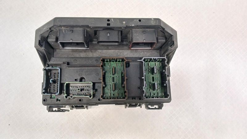 2011 Dodge Ram 1500 TIPM Integrated Power Control Module w/Fuse Box OEM