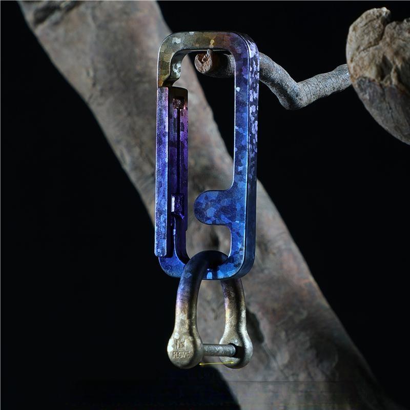 1PC EDC Titanium Carabiner Keychain Clip Car Key Chain Key Ring Holder Organizer