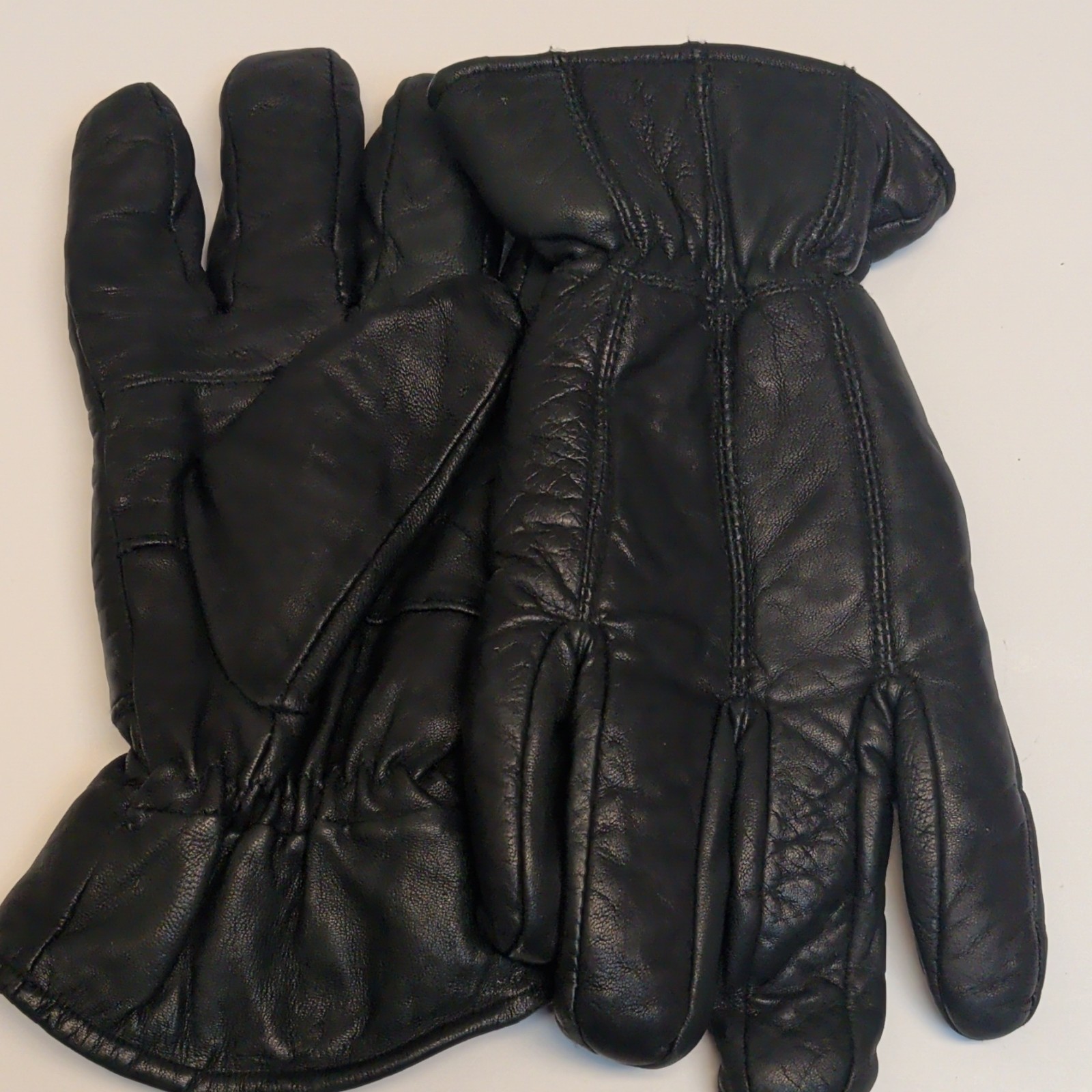 Hands On Men's Black Leather Wrist-Length Gloves Solid Pattern One Size