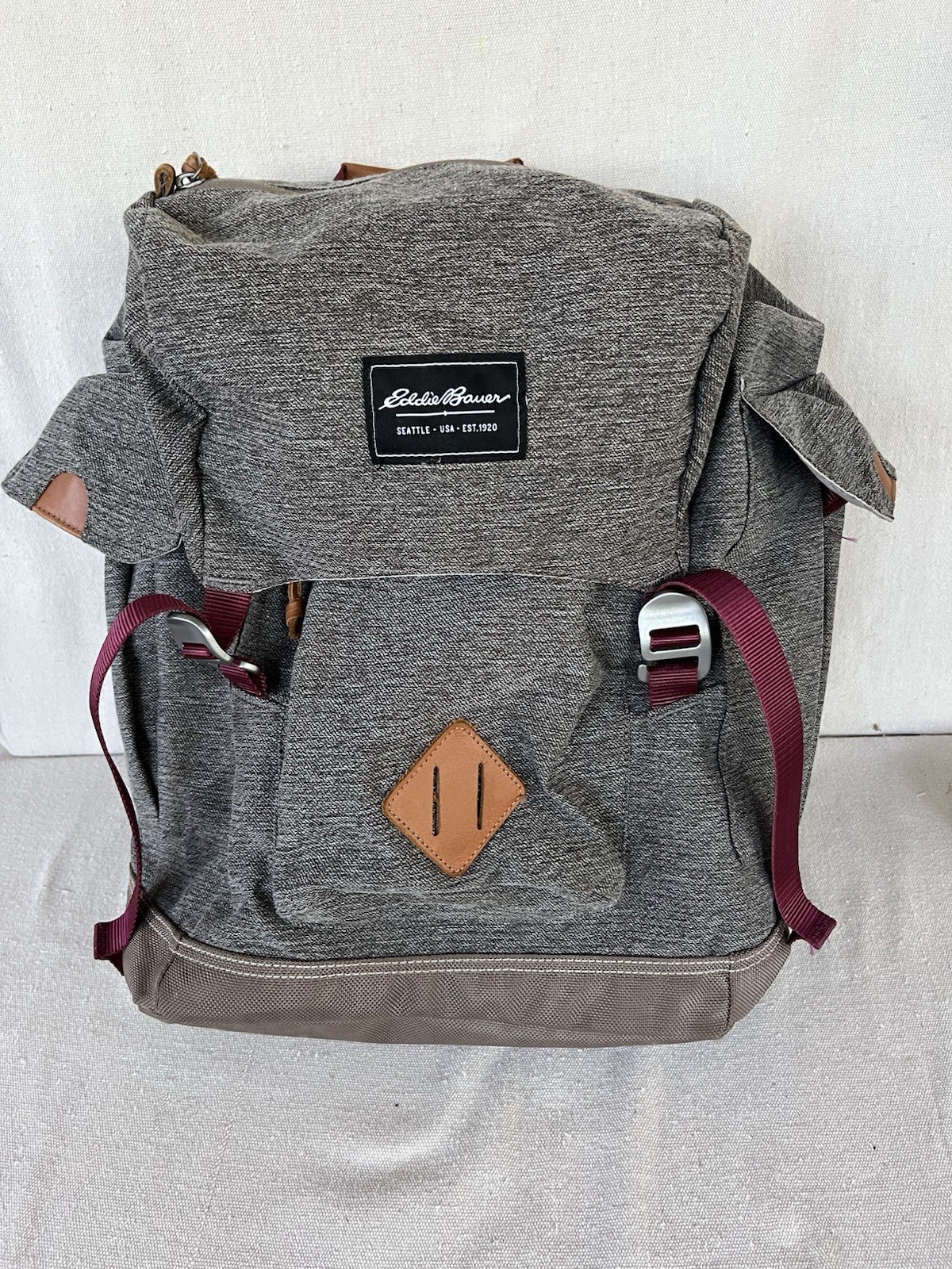 Eddie Bauer Bygone 25L Front Load Backpack READ