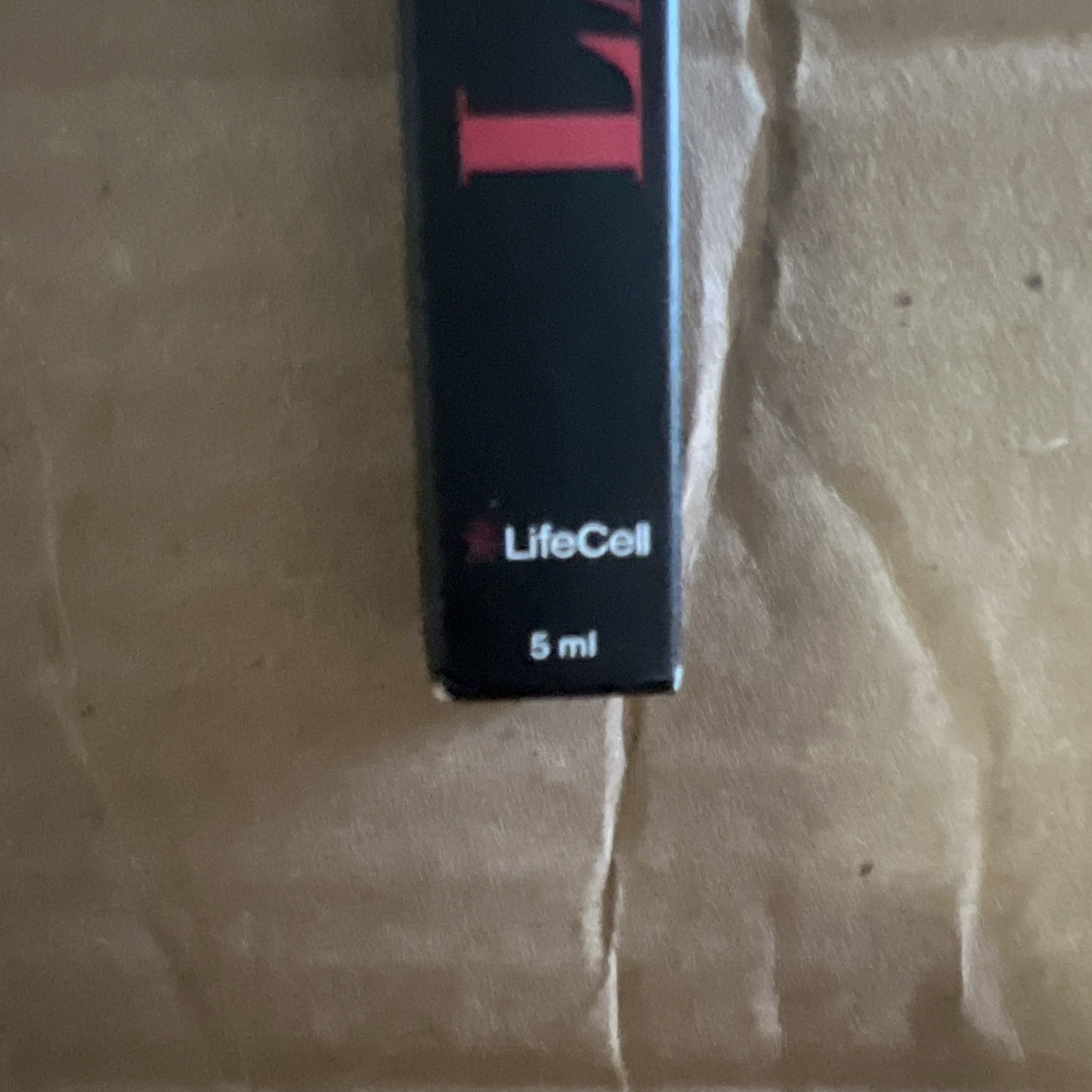 New Lash + Brow Enhancing Serum, 5 ml Life Cell
