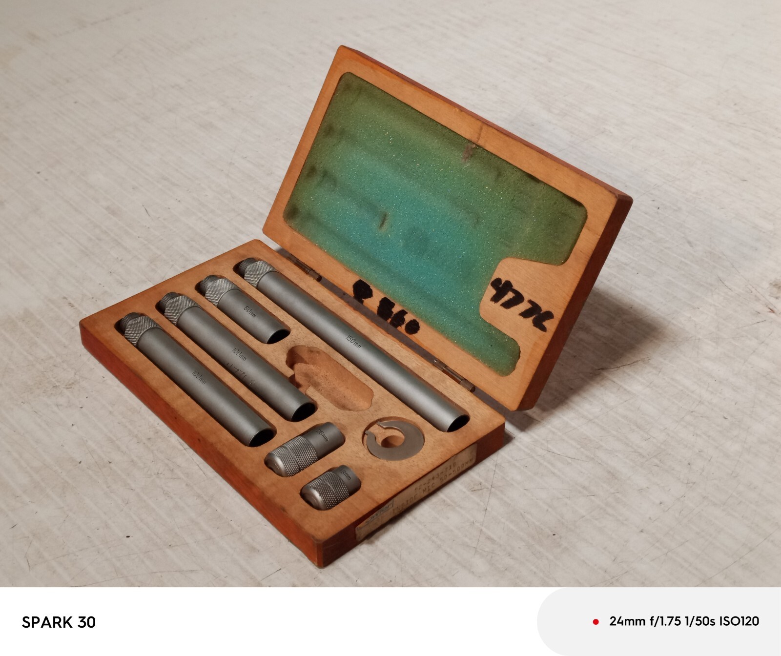 Fowler 52-243-710 Inside Micrometer Set 50-500MM, 6 Pieces