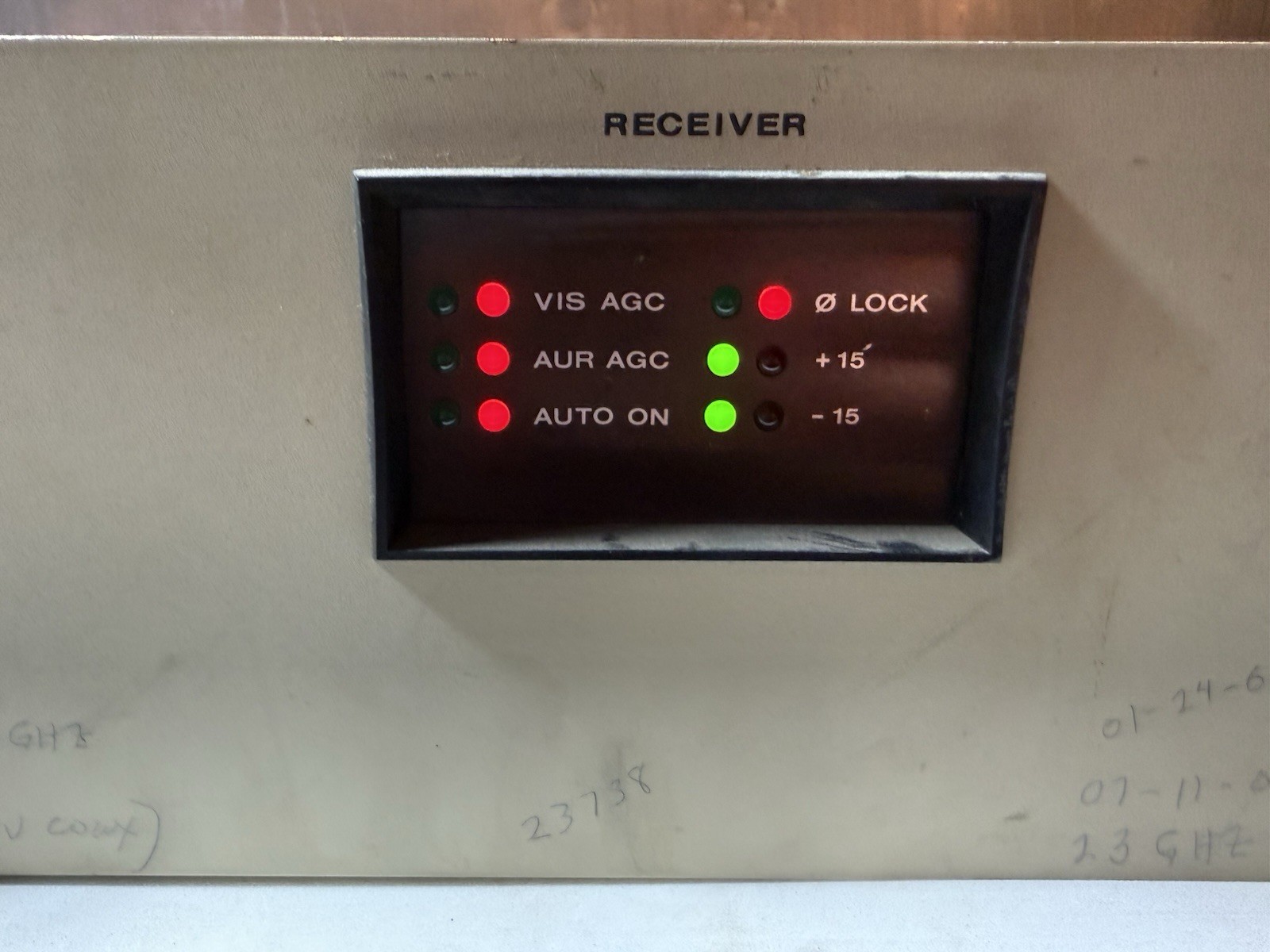 COMMUNICATION MICROWAVE CH-7 CH-D3 COMWAVE RECEIVER