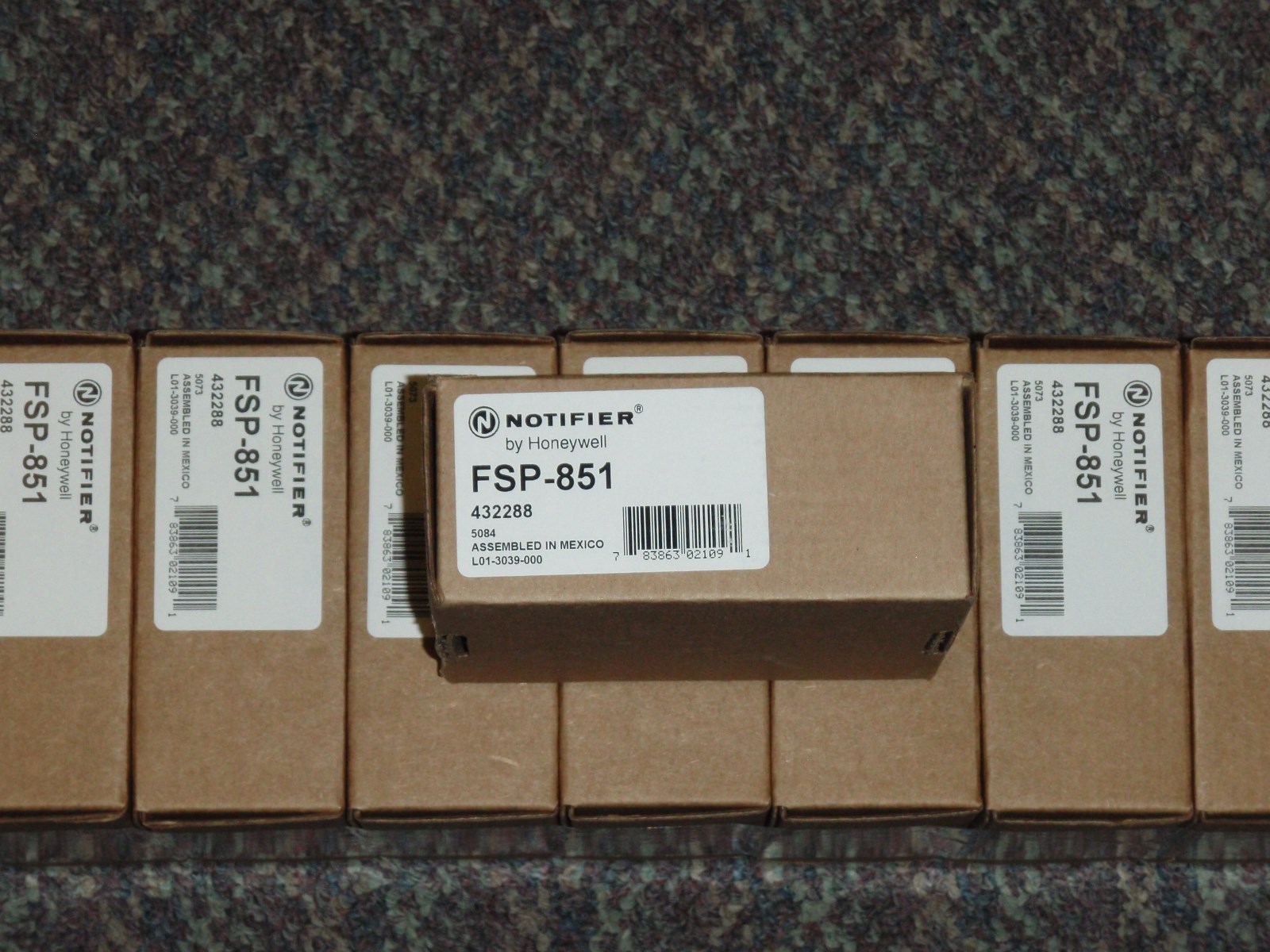 Lot of 10 - Notifier FSP-851 Smoke Detector *Brand New* NIB *New Old Stock* NOS