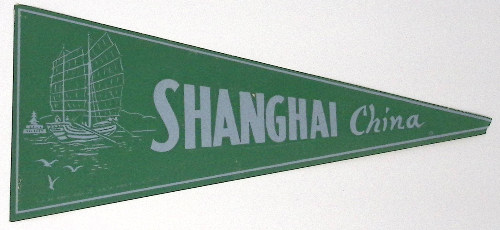 Shanghai China Pennant Flag Original 1940s Luggage Label 7.5"W