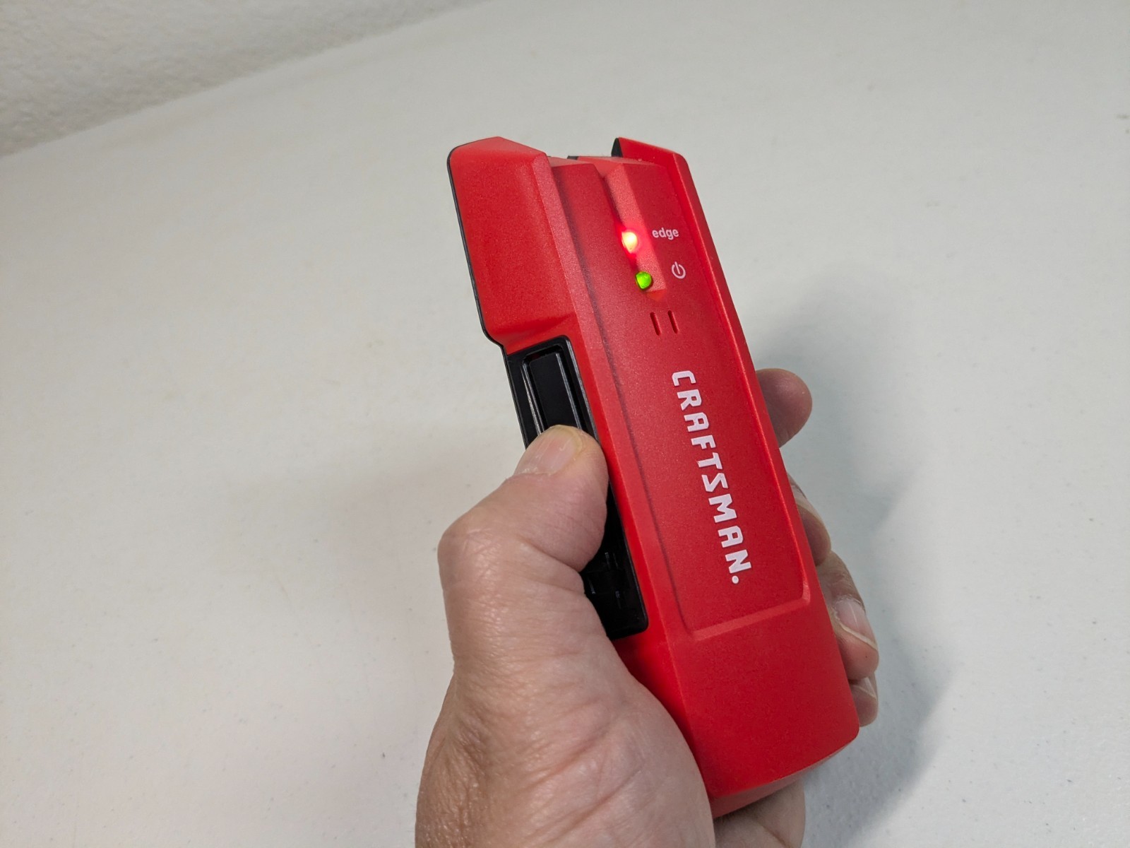 CRAFTSMAN CMHT77633 Stud Finder 3/4" Depth Wall Stud Detector