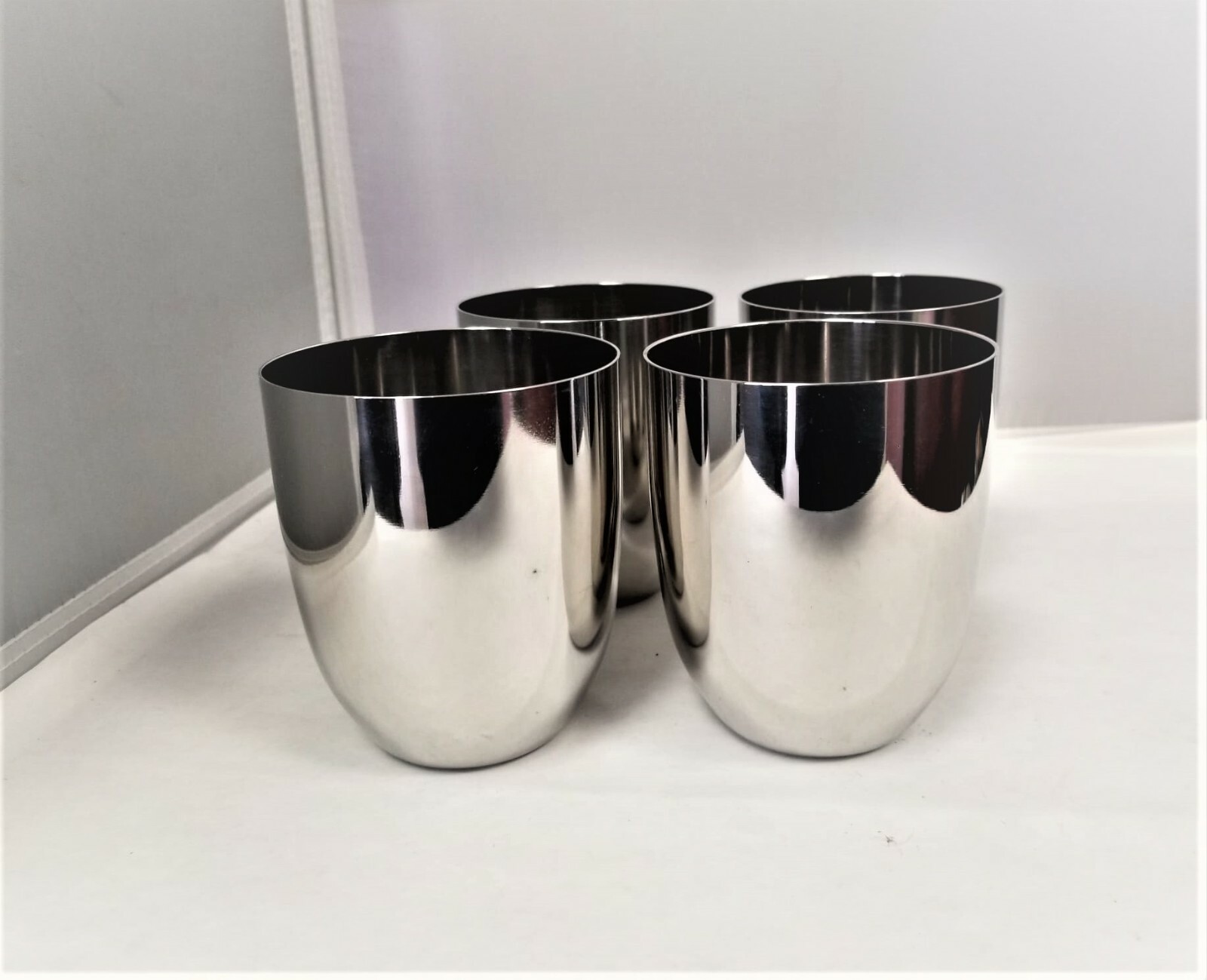 Stainless Steel Premier Quality Drinking glass/Ice glass - 6 pcs Pack.