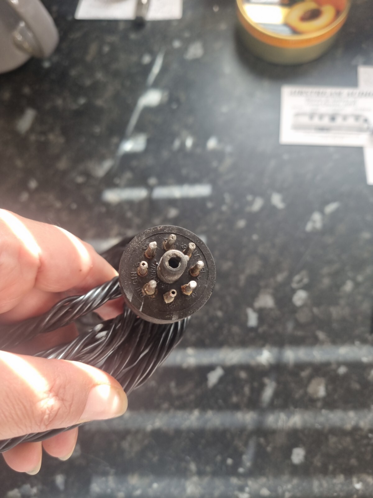 Bulgan Cable ( Octal) (Mc Murdo)