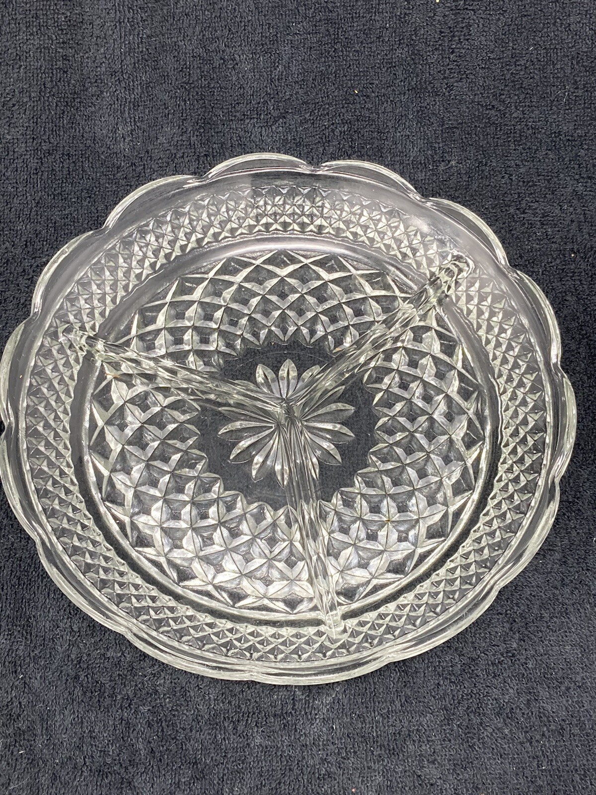 Wexford Crystal 3 Part 8-1/2 Inch Dish