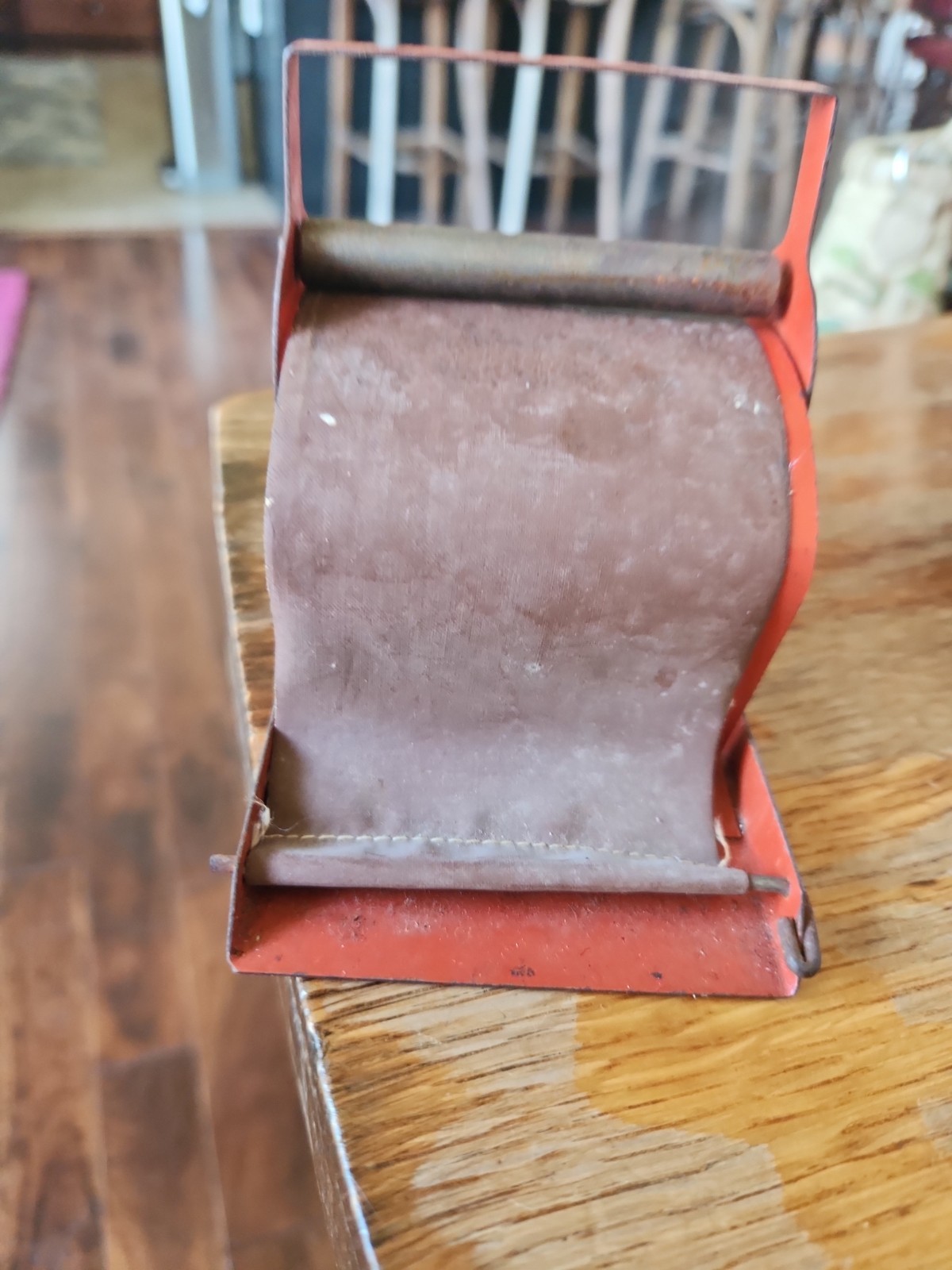 Vintage Brown & Williamson Cigarette Roller Sweet