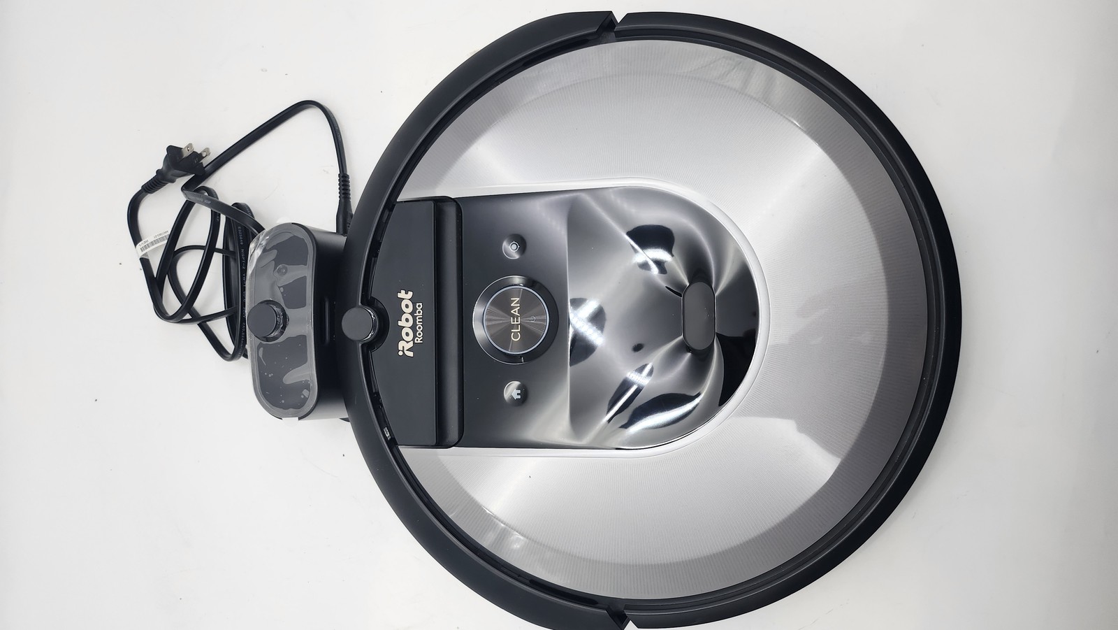 iRobot Roomba i8 Self-Emptying Vacuum Cleaning (No Clean Base) - Silver, Black