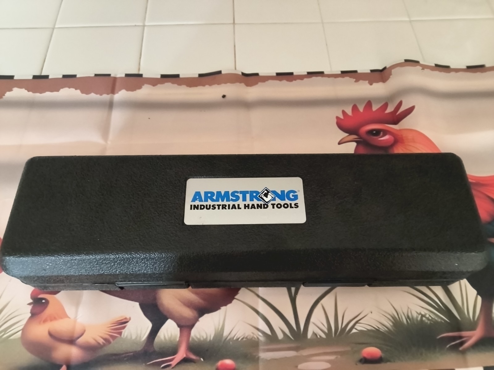Armstrong 64-358 3/8" Drive Dial Type Torque Wrench 0-50 Ft-Lb / 0-70 with case