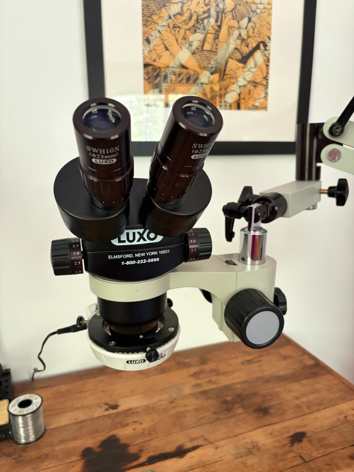 Luxo 273 Binocular ESD-safe Microscope With Articulating Arm - for manufacturing
