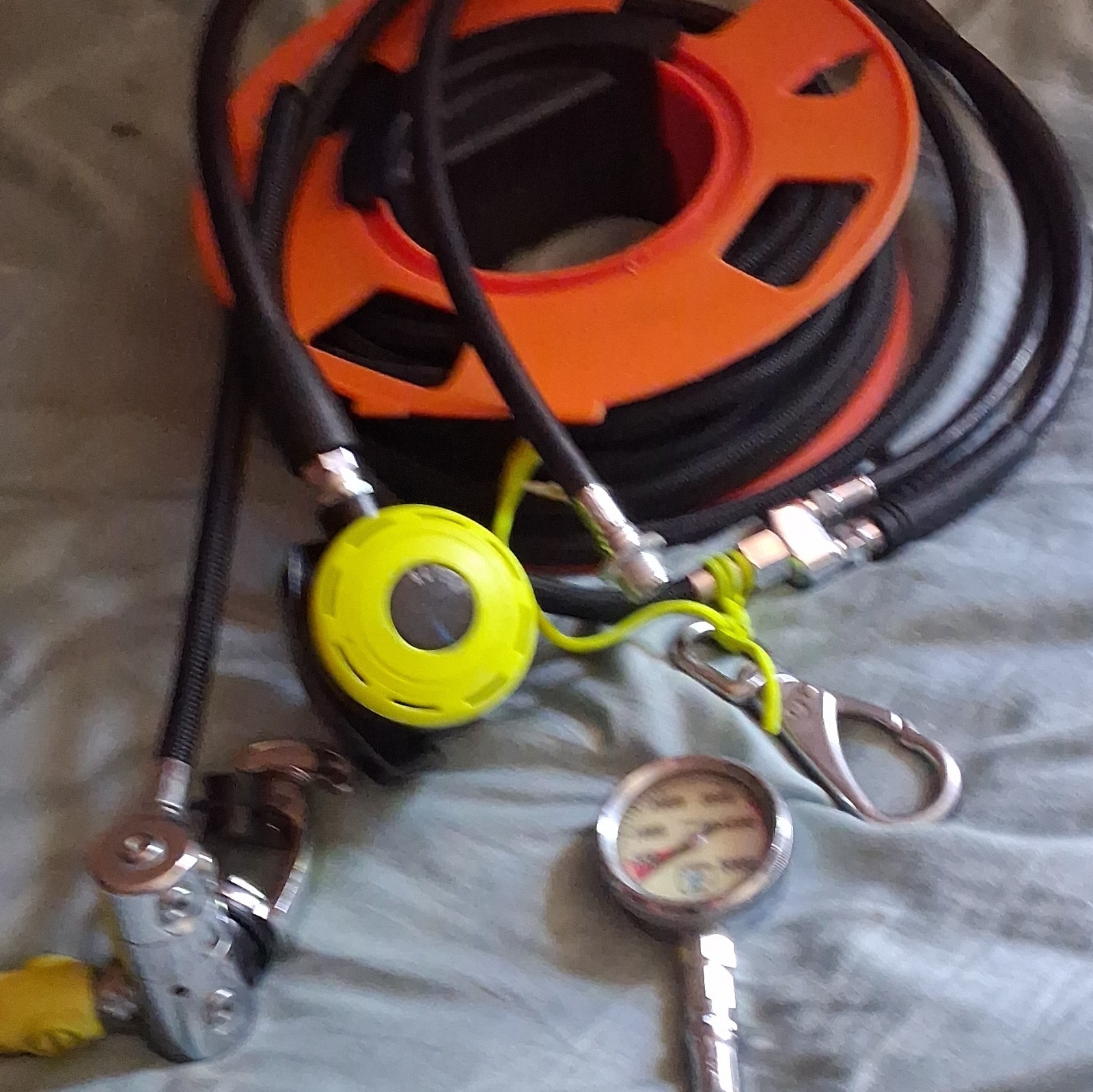 Oceanic Alpha 8 Scuba Regulator Set w/ Hoses, SPG Pressure Gauge, Hose Reel