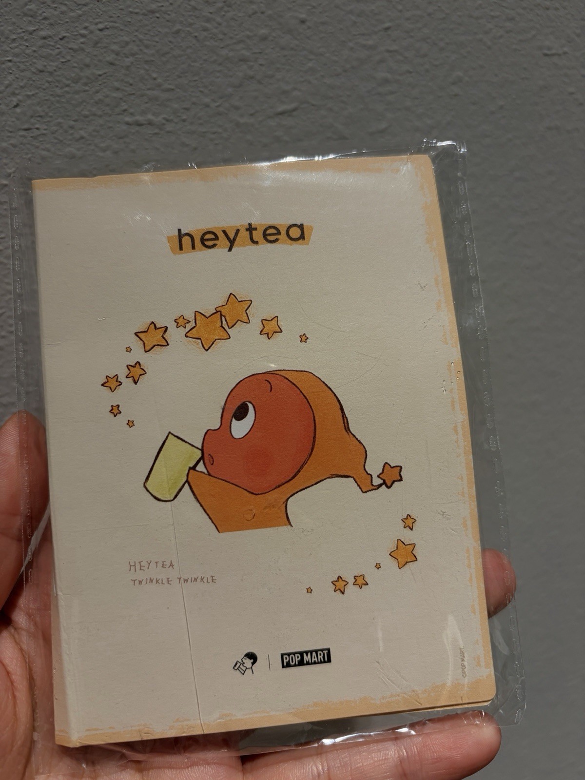 Hey Tea Star People Twinkle Twinkle Ultra Rare Pin Heytea New pop Mart