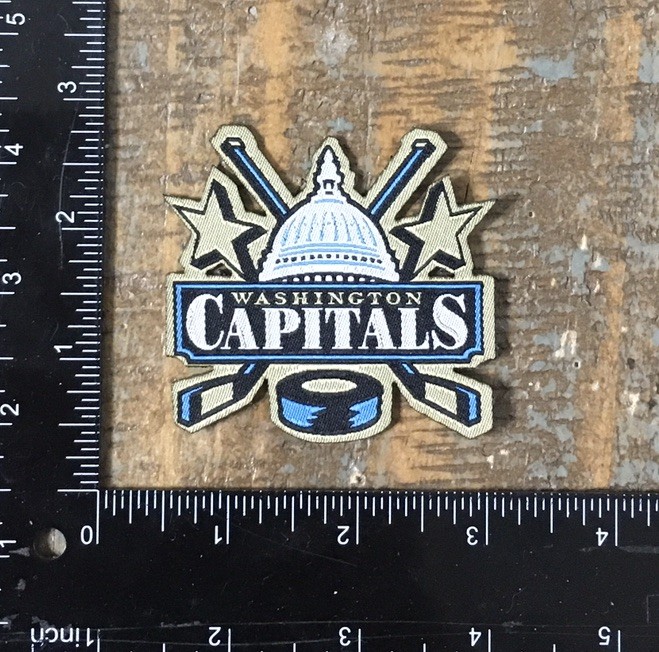 Vintage Washington Capitals NHL Hockey Team Logo Woven Sew-On Patch