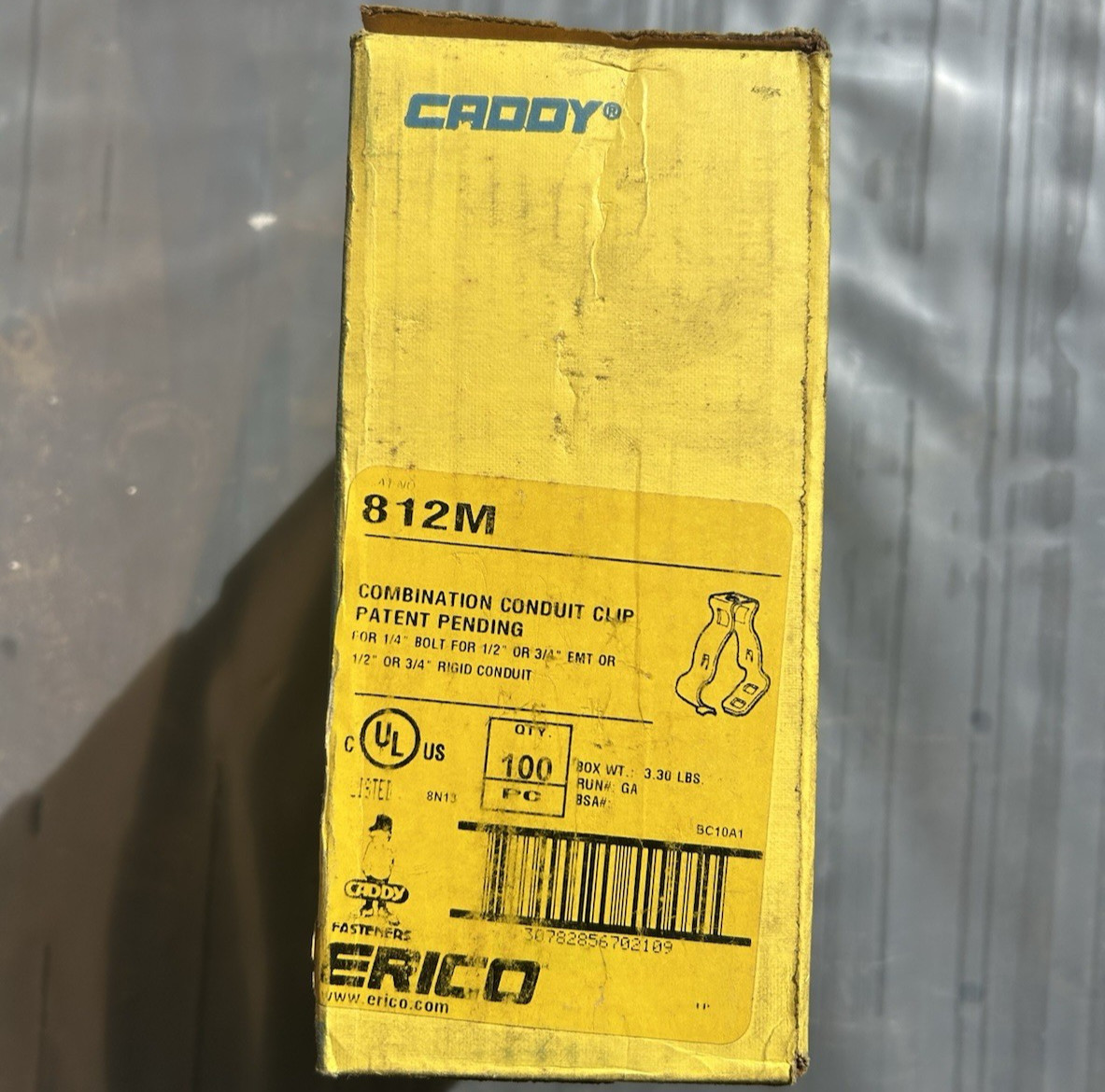 Caddy 812M Snap Close Conduit Clip 1/2" 3/4" EMT Rigid 1/4" Hole Box of 100