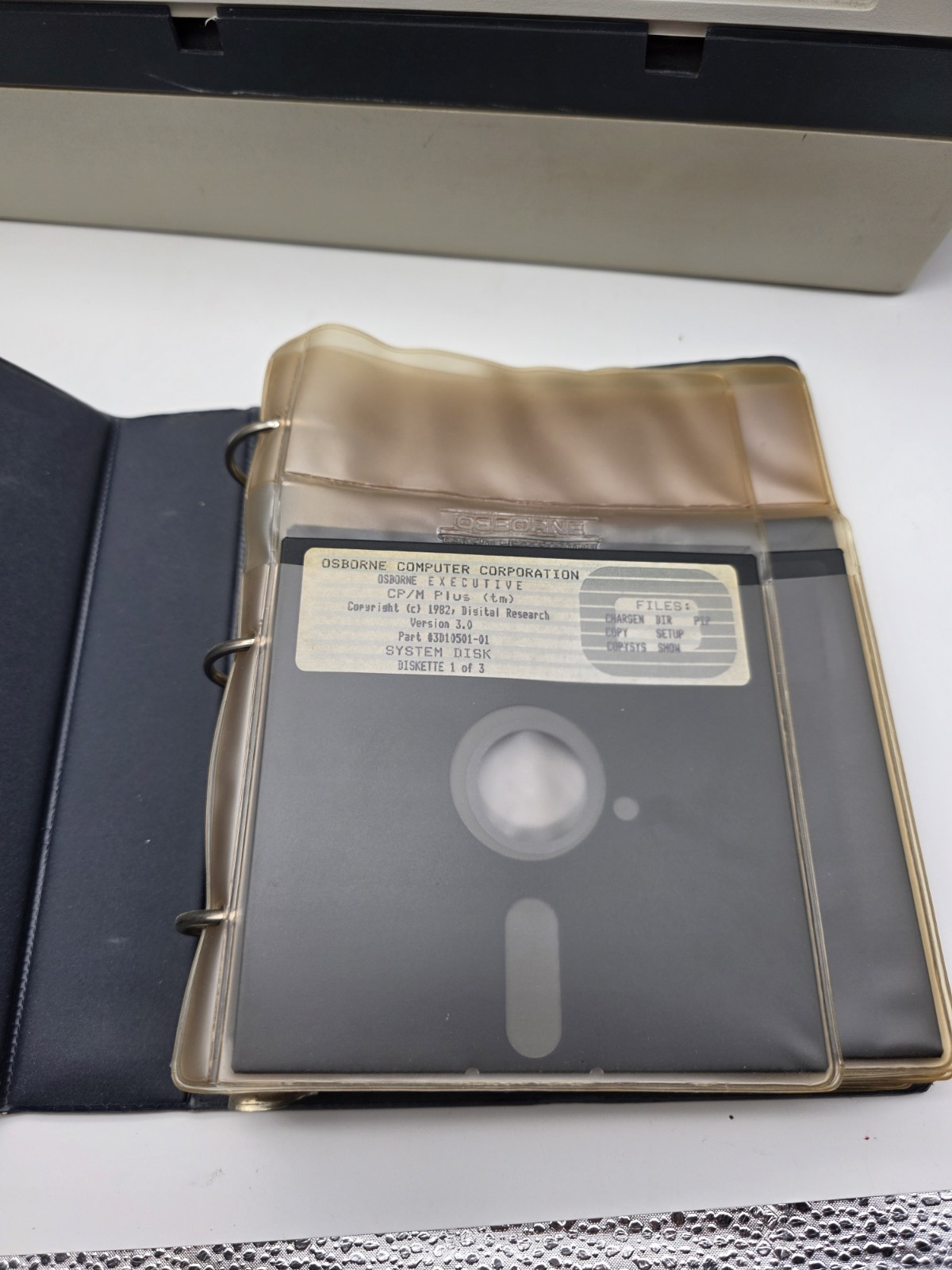 Osborne Executive Computers OCC2 Software Manual Please Read