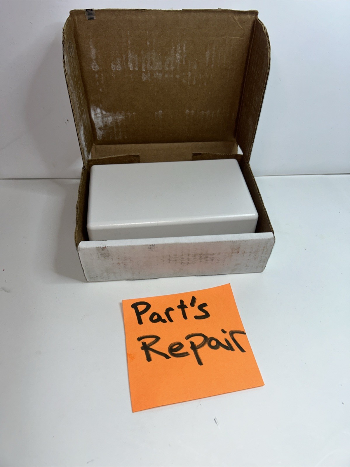 Honeywell Home 5800RP Wireless RF Alarm Repeater UNTESTED PARTS REPAIR