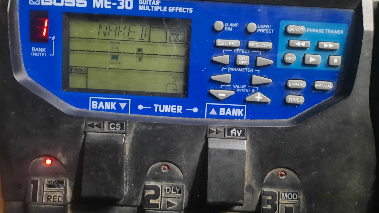 BOSS ME-30 Multi-Effects Guitar Processor - Unit Only - Works