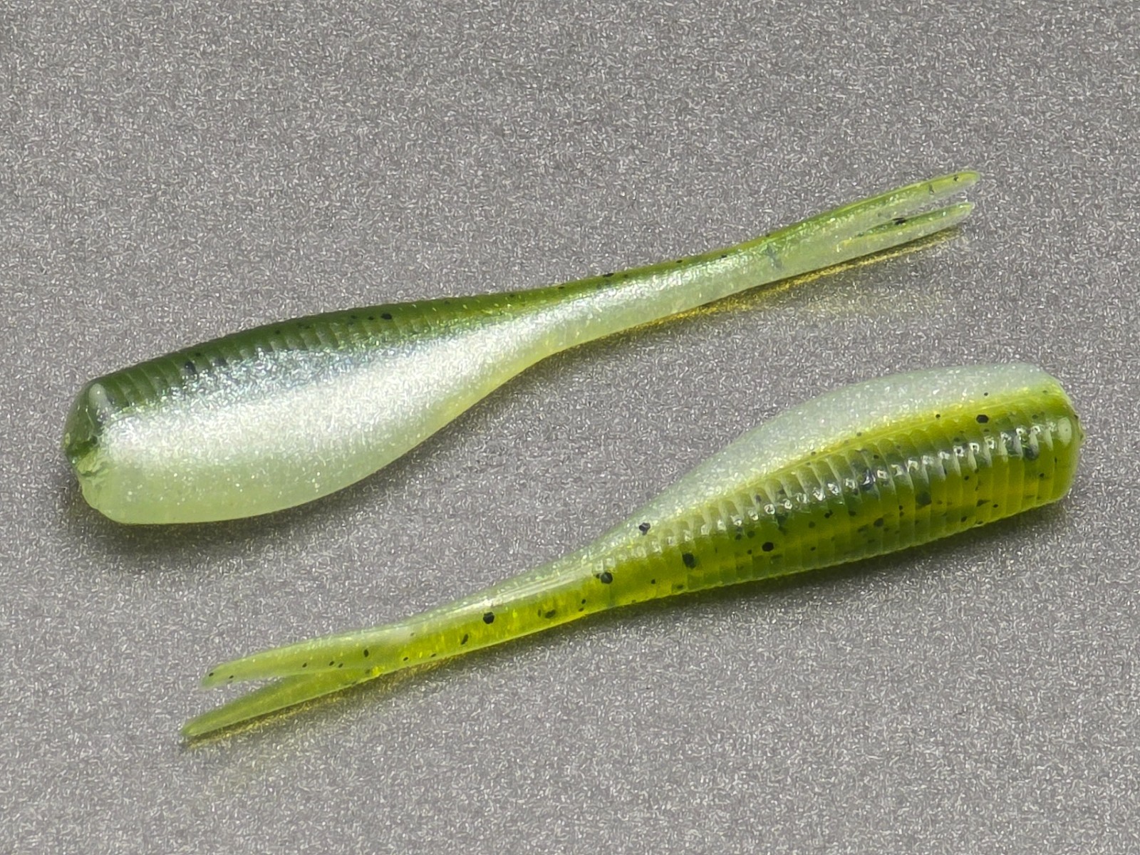 (20) - 2" Slab Crusher "Wat/Prl Wht" Crappie Jig GRUBS BAIT PANFISH BABY SHAD