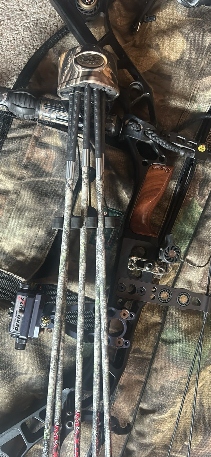 mathews Rezzen right hand compound bow used