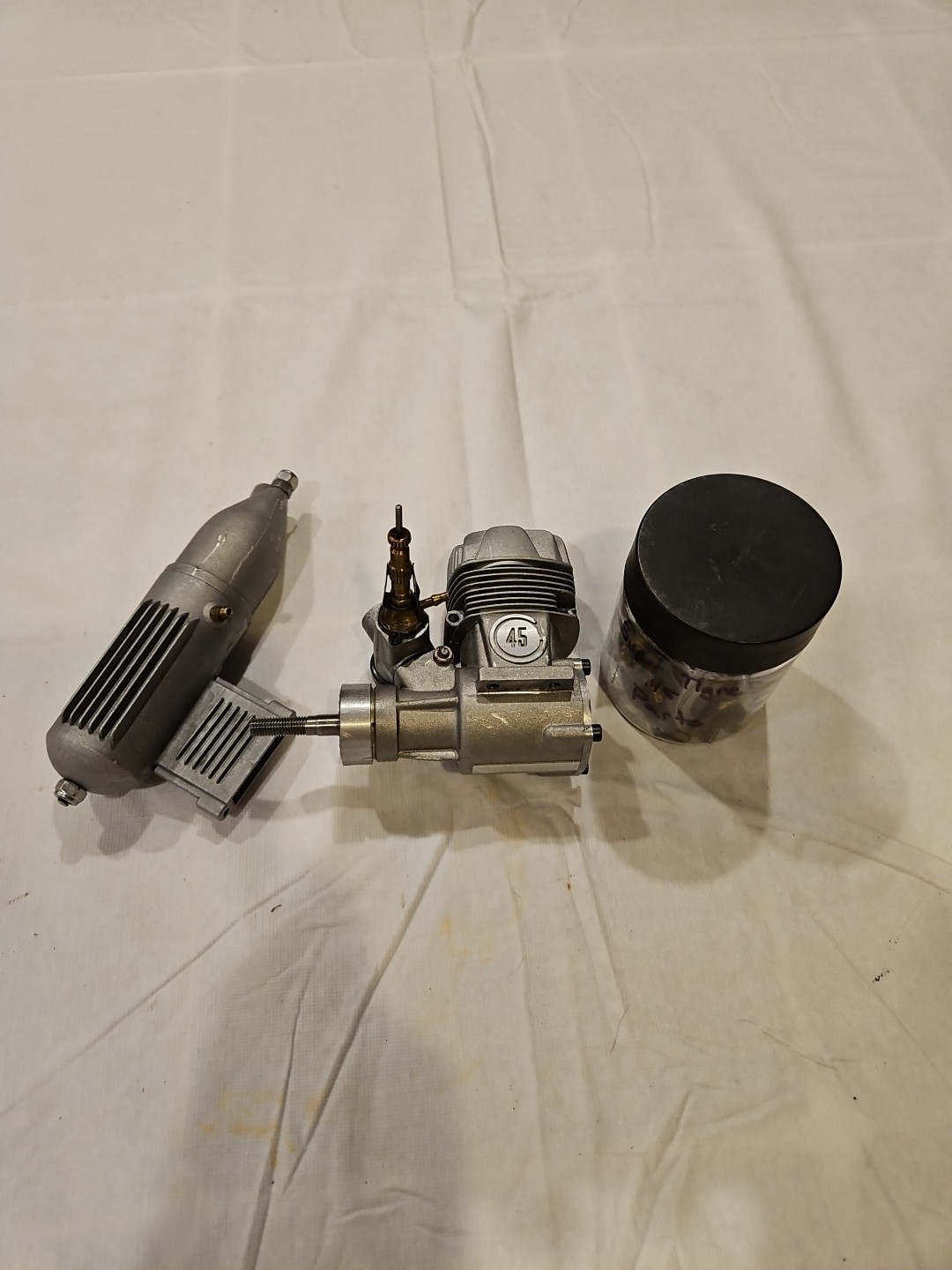 Supertigre 45R/c Model Airplane Engine With Extra Parts